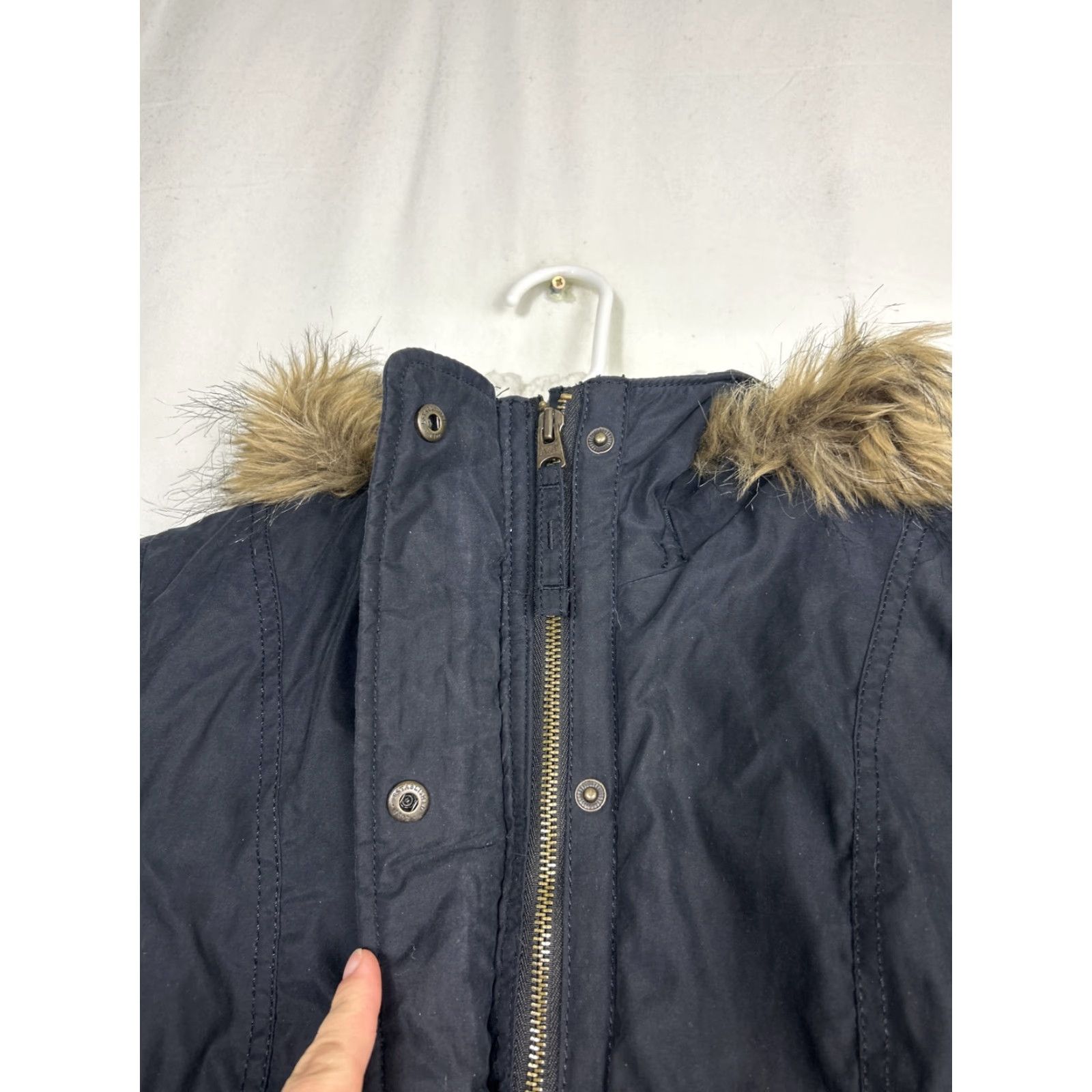 Abercrombie & Fitch Abercrombie & Fitch Parka Jacket XS Black Sherpa Lined Fur Trim Hood Army Outdoor Vintage No Size XS / US 0-2 / IT 36-38 - 7 Thumbnail