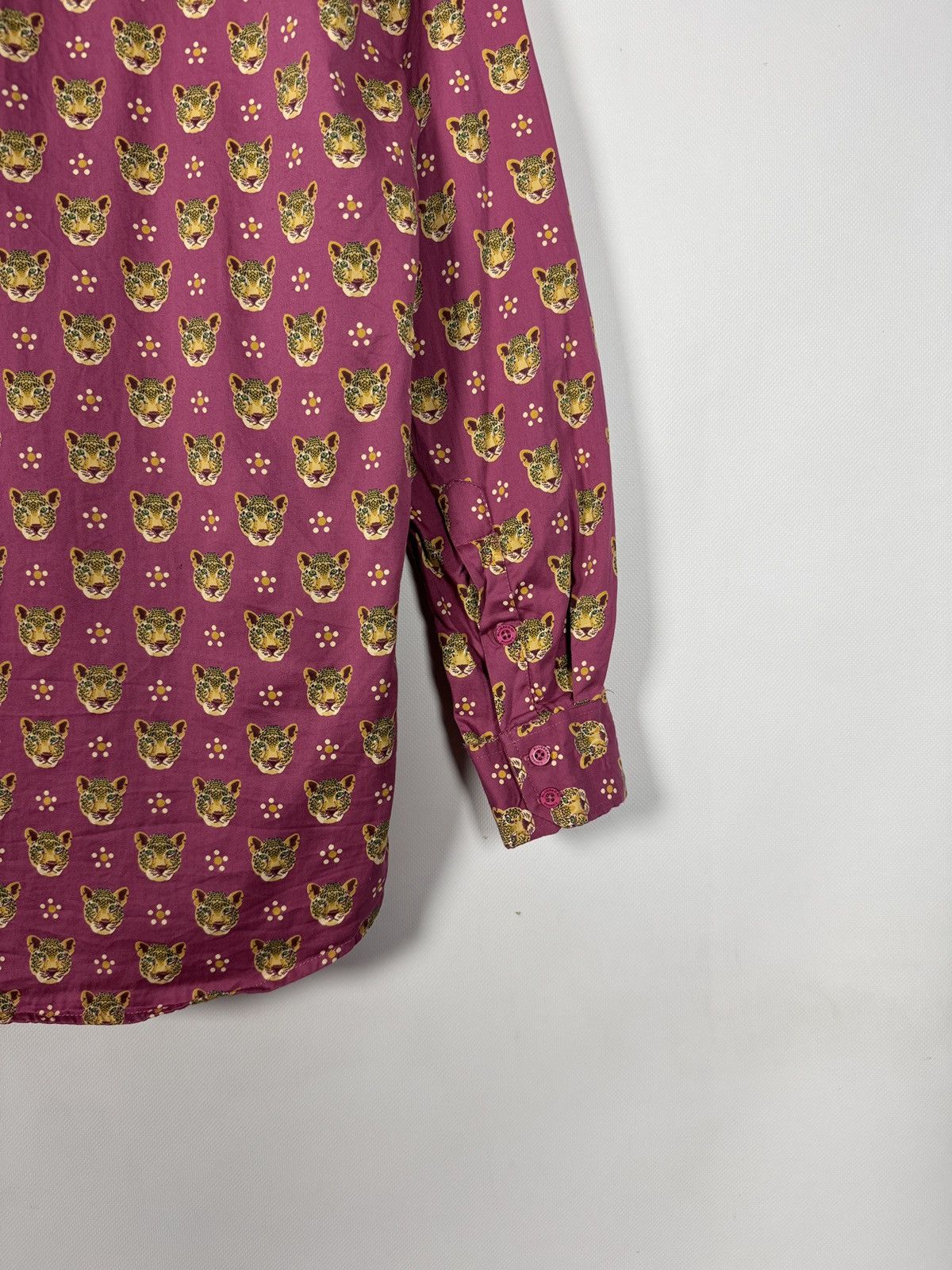 Other Blueberry London Long Sleeve Shirt Leopard Head Printed Sz L Size US L / EU 52-54 / 3 - 12 Thumbnail