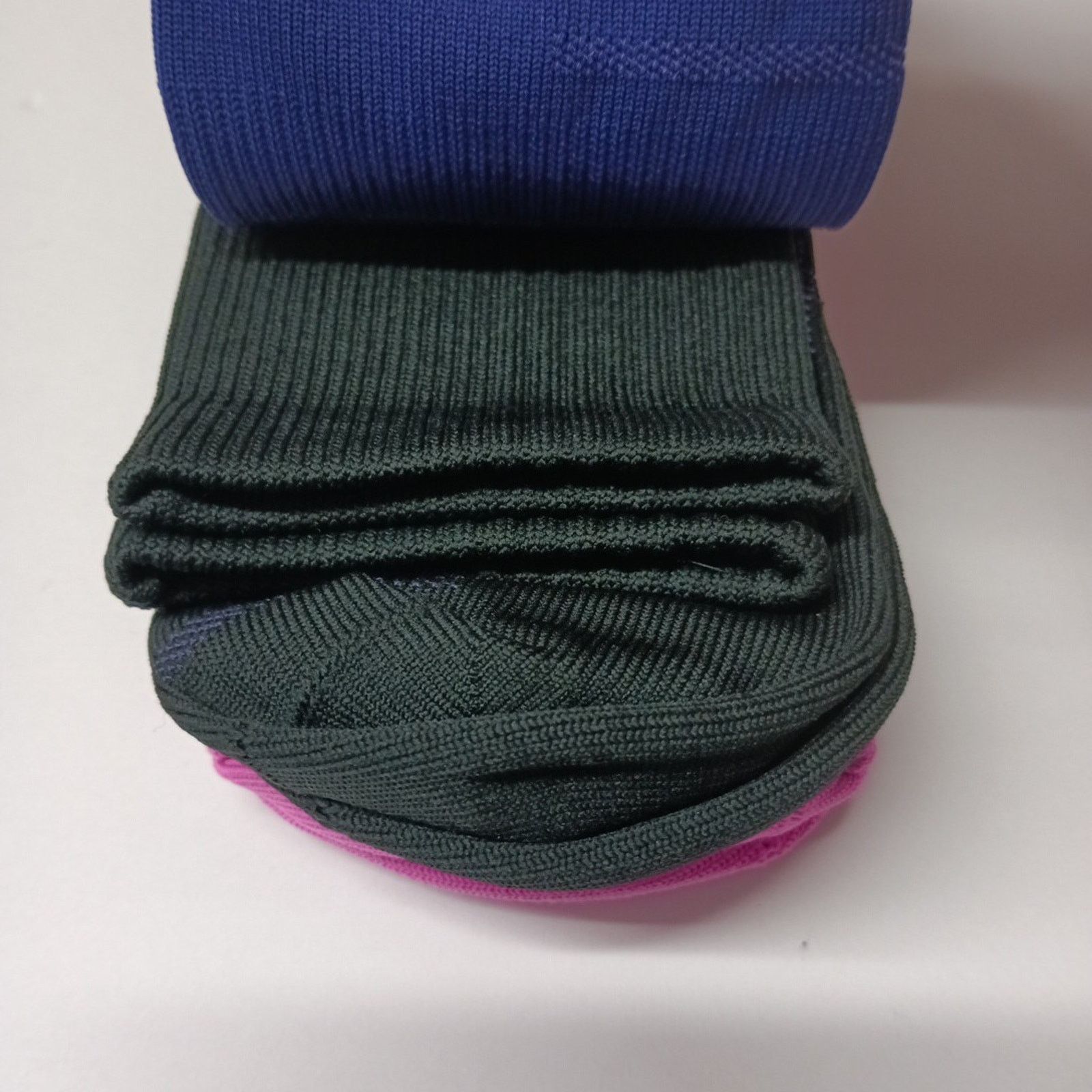 Hanes Hanes Mid Crew Socks 6 Pairs Women Size 5-9 Assorted Stretch Size ONE SIZE - 3 Thumbnail
