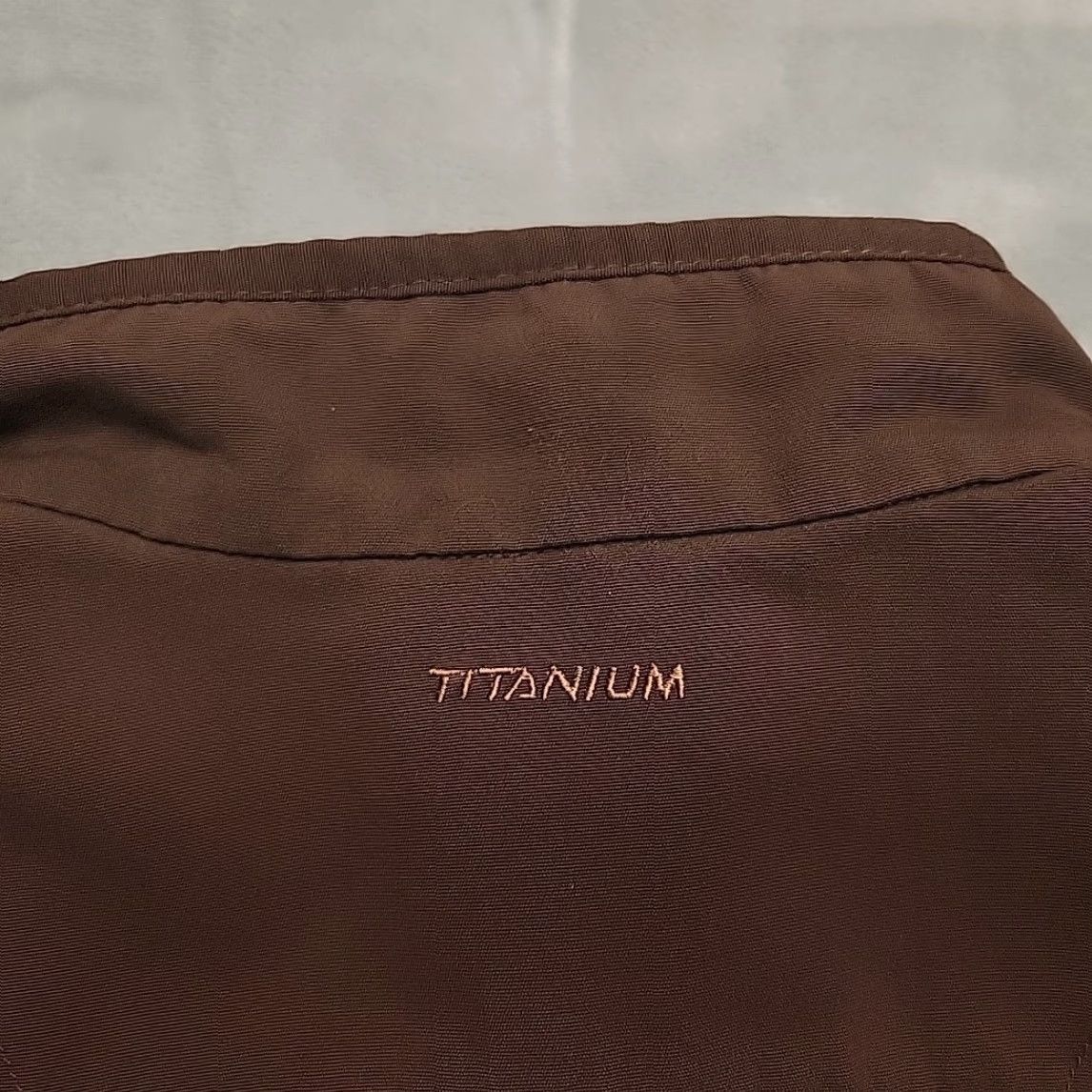 Vintage VINTAGE Columbia Vest Womens XL Brown Titanium Omni Dry Lightweight Performance Size XL / US 12-14 / IT 48-50 - 6 Thumbnail