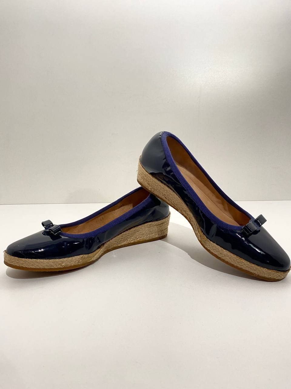 Salvatore Ferragamo Salvatore Ferragamo Bow Logo Espadrilles Ballet Flats Size US 9.5 / IT 39.5 - 4 Thumbnail
