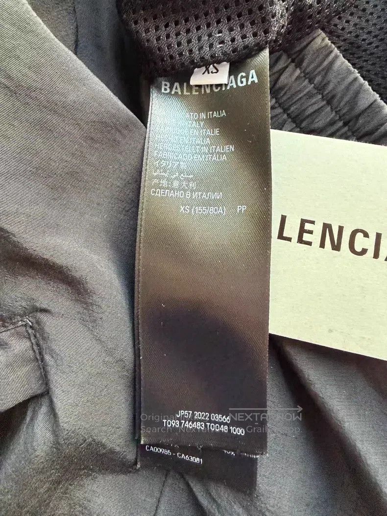 Balenciaga Balenciaga Black and gray color-blocked sports jacket Size US L / EU 52-54 / 3 - 4 Thumbnail