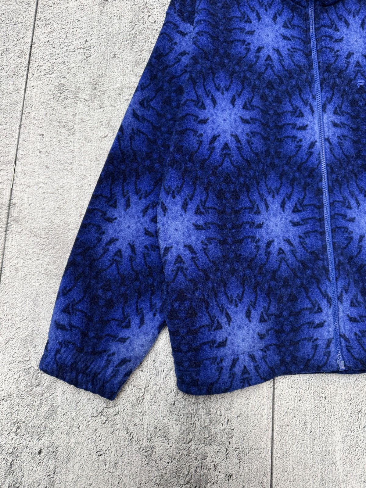 Fila Vintage FILA Abstract Pattern Fleece Jacket Made in Italy Size US L / EU 52-54 / 3 - 8 Thumbnail