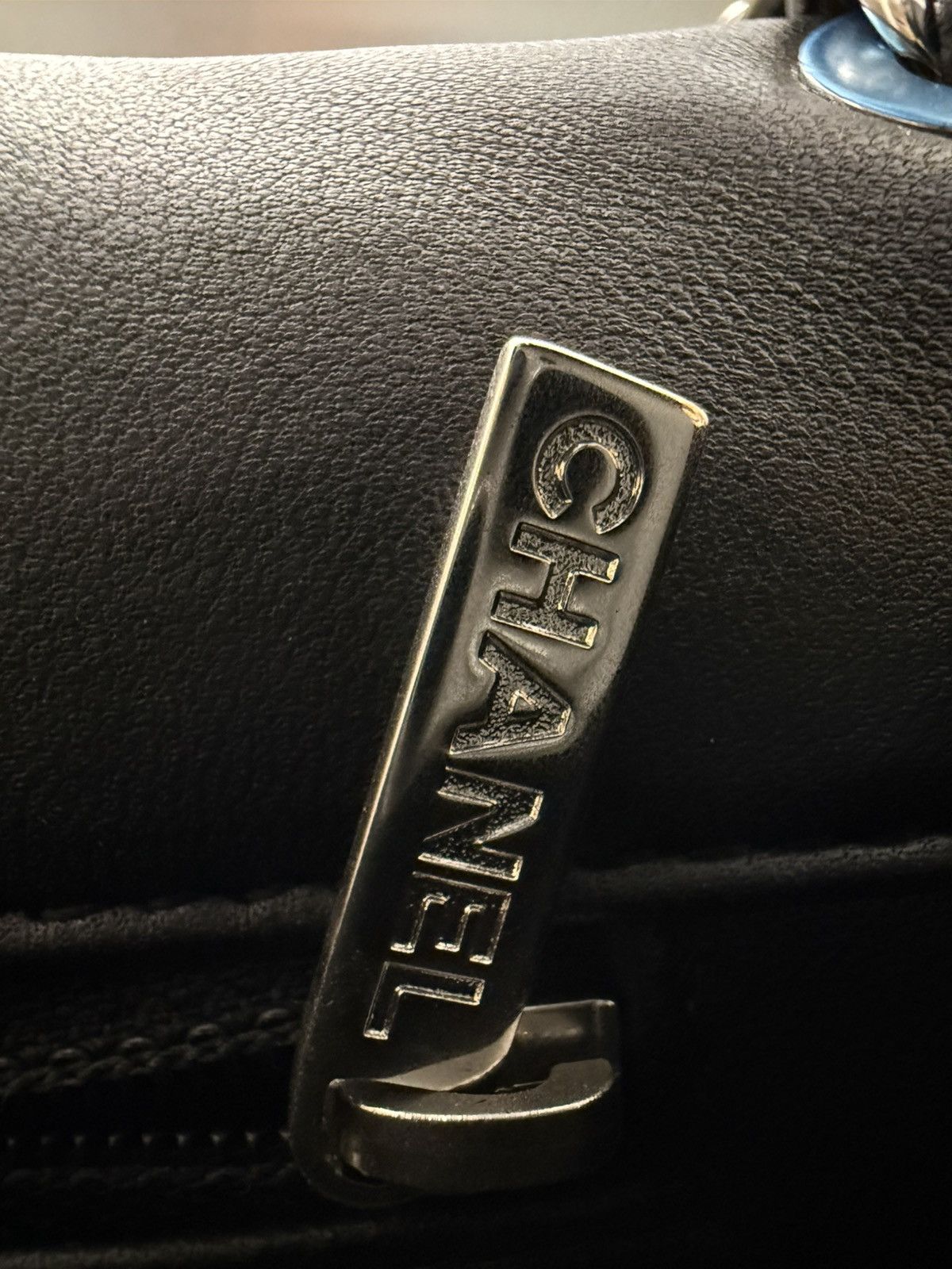 Chanel Chanel 14K Supermarket Shearling Classic Flap Jumbo No.5 Bag Size ONE SIZE - 8 Thumbnail