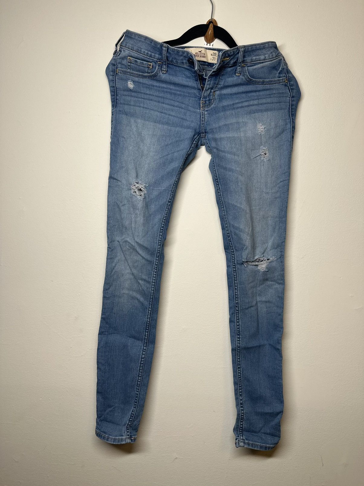 Hollister Hollister Jeans Womens 3R W26 L31 Super Skinny Distressed Size 26" / US 2 / IT 38 - 1 Thumbnail