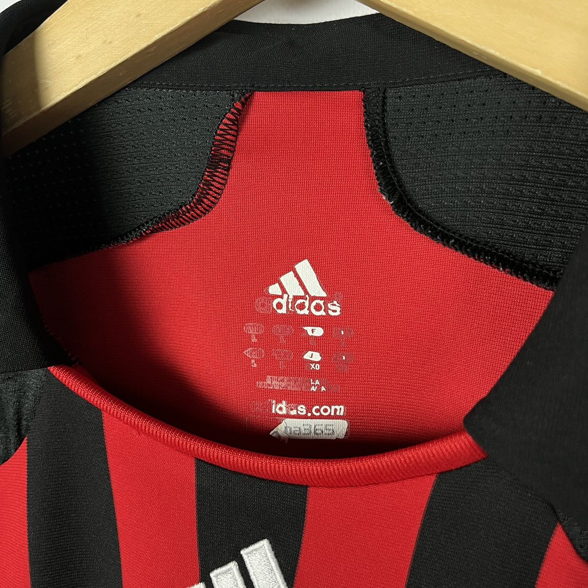 Adidas Vintage Adidas AC Milan BWIN Soccer Jersey Shirt 07/08 Size US L / EU 52-54 / 3 - 4 Thumbnail