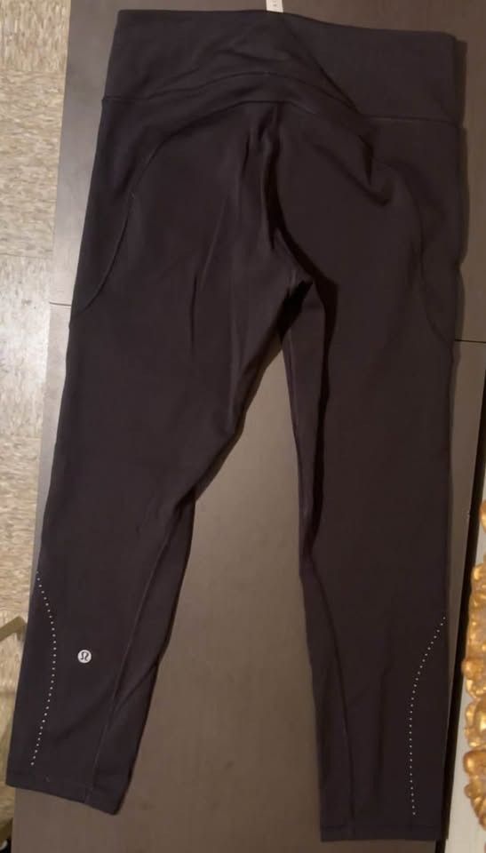 Lululemon Lululemon Women’s Leggings Reflective Dots Size 28" / US 6 / IT 42 - 7 Thumbnail