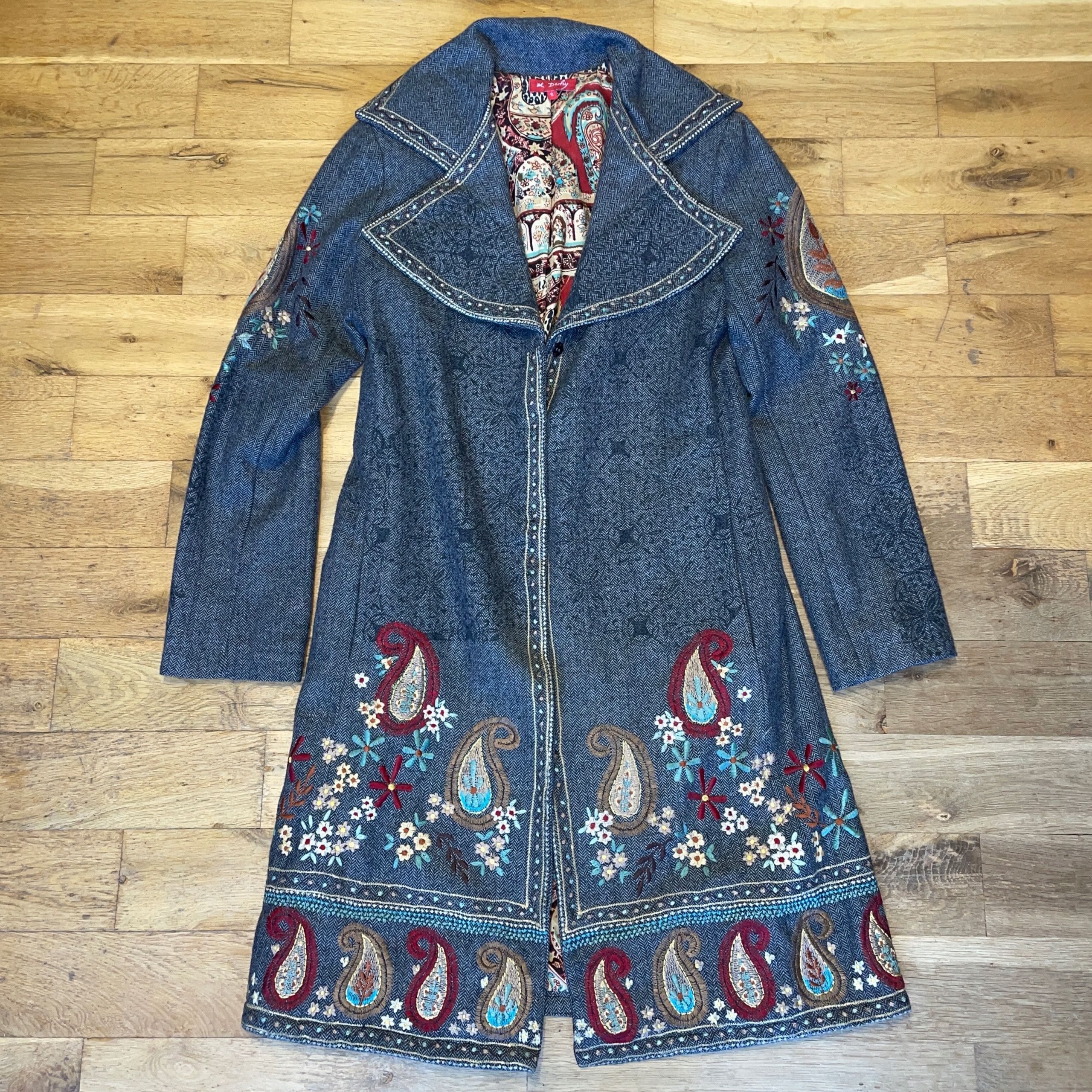 Vintage DERHY WOMEN'S FASHIONABLE VINTAGE RETRO COAT 55% WOOL Size S Size S / US 4 / IT 40 - 1 Thumbnail