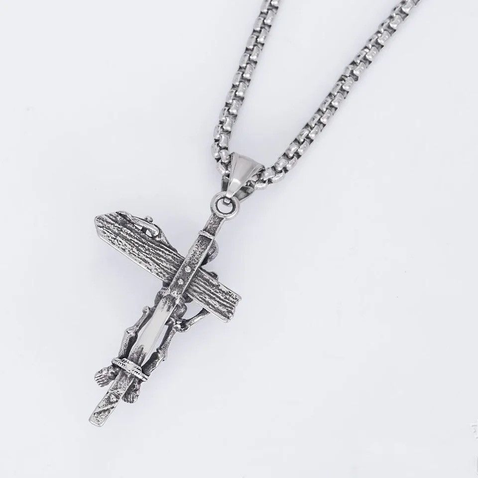 Jewelry Cross Choker Skull Necklace Size ONE SIZE - 3 Thumbnail