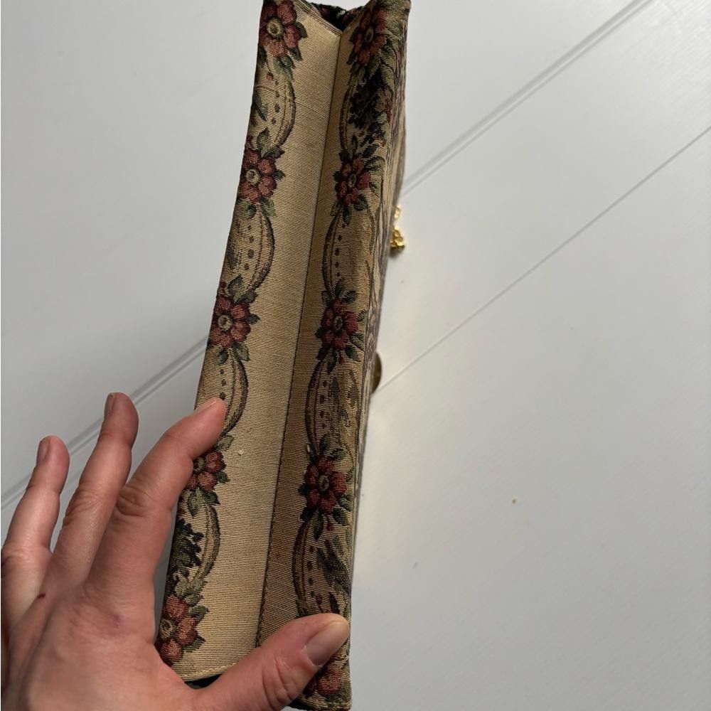 Designer Antique Signed LA MARQUISE Fine Italian Tapestry Bag Size ONE SIZE - 3 Thumbnail