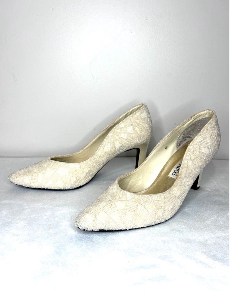 Other Vintage cream beaded Caparros Heels, Size 9, Off-white Size US 9 / IT 39 - 1 Thumbnail