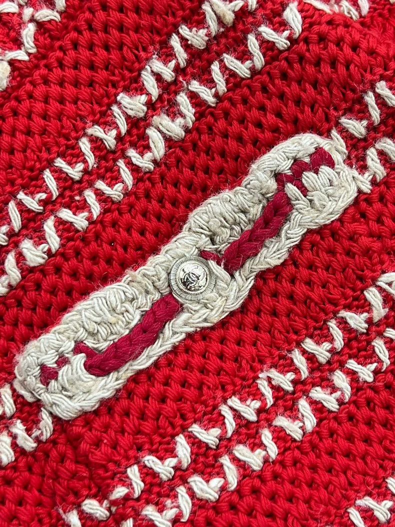 Chanel Chanel Red irregular knitted skirt Size 42" / US 20 - 4 Thumbnail