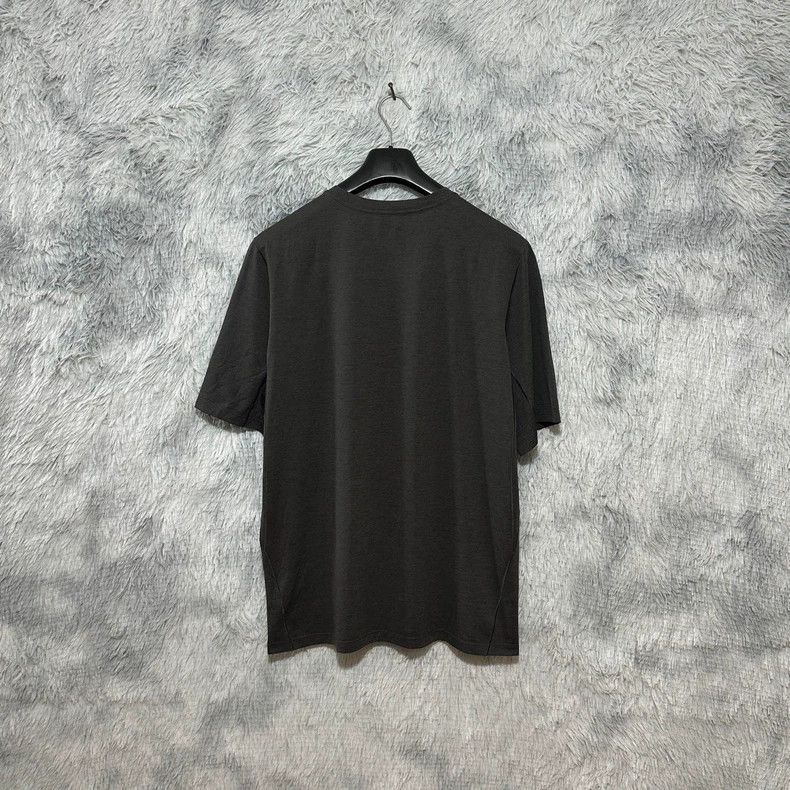 Arc'teryx Arcteryx CORMAC Logo Quick-Dry T-Shirt Size US L / EU 52-54 / 3 - 2 Thumbnail