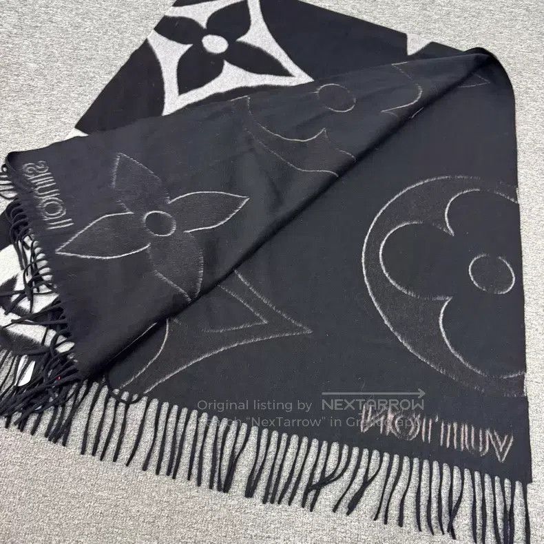 Louis Vuitton Louis Vuitton Black-base gradient presbyopic cashmere scar Size ONE SIZE - 3 Thumbnail