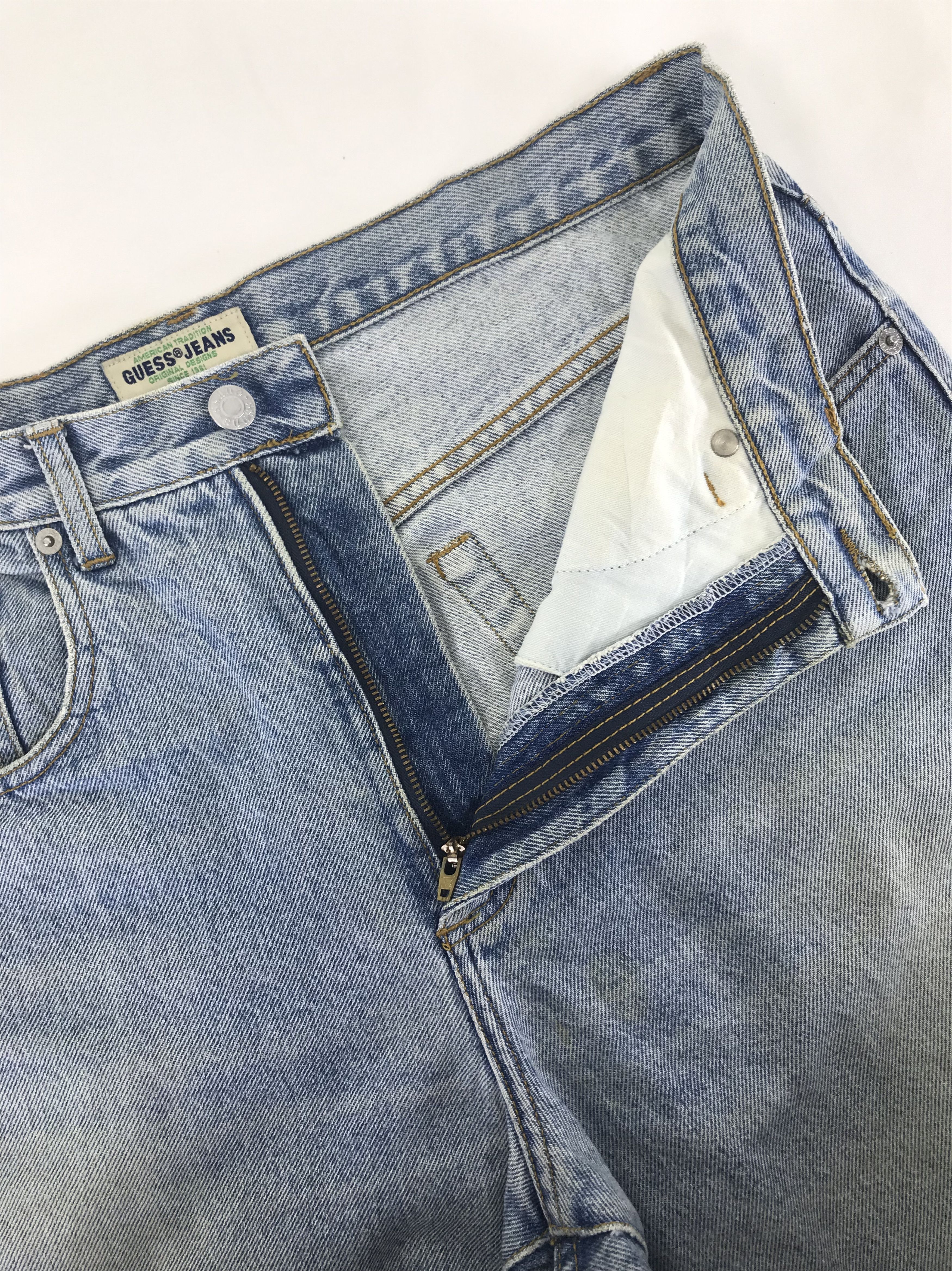 Guess Vintage Guess Blue Wash Jeans Size US 33 - 9 Thumbnail