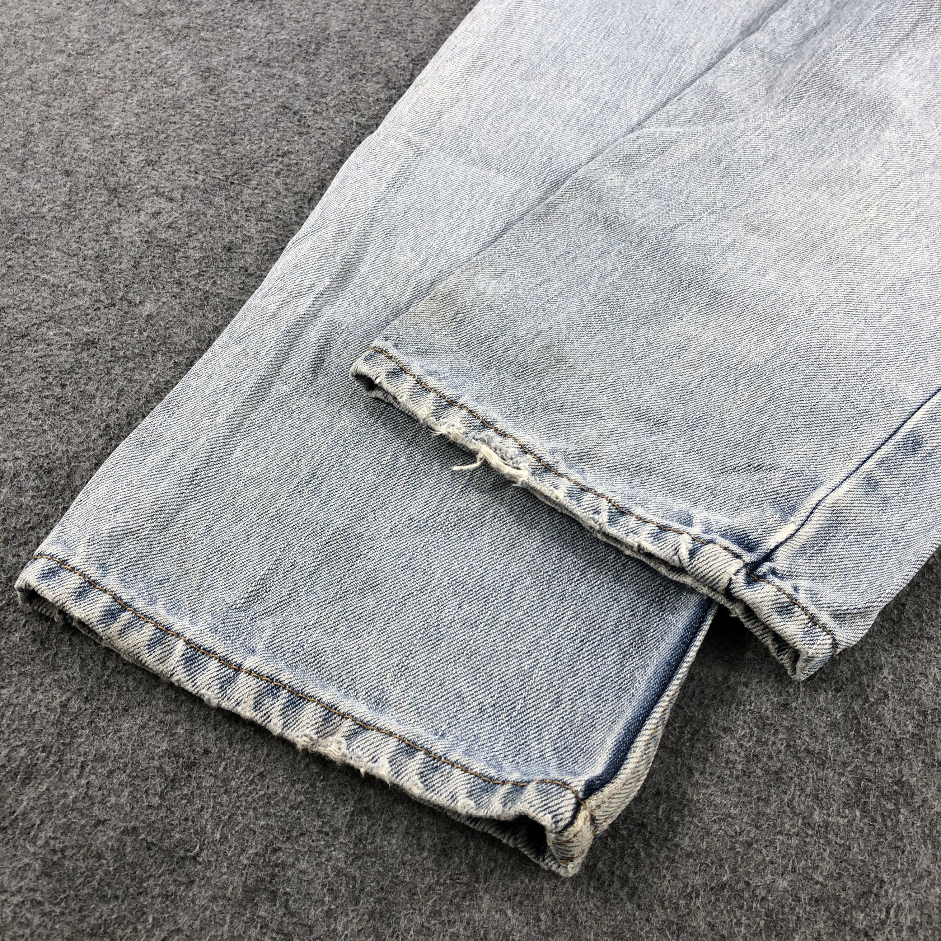 Levi's Vintage Light Wash Levis Jeans-J2059 Size US 34 / EU 50 - 6 Thumbnail