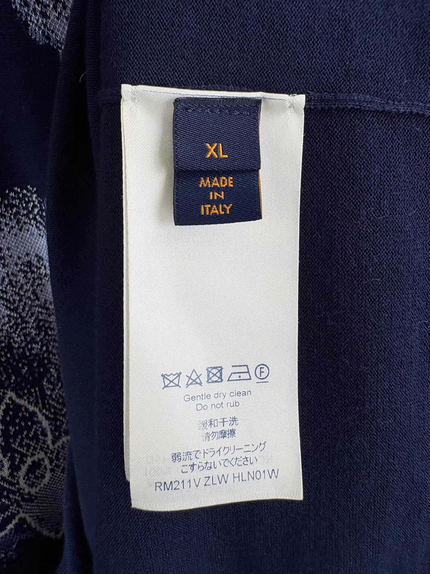 Louis Vuitton LOUIS VUITTON Dark Blue Monogram Gradient Short Sleeve K1 Size US XL / EU 56 / 4 - 5 Thumbnail