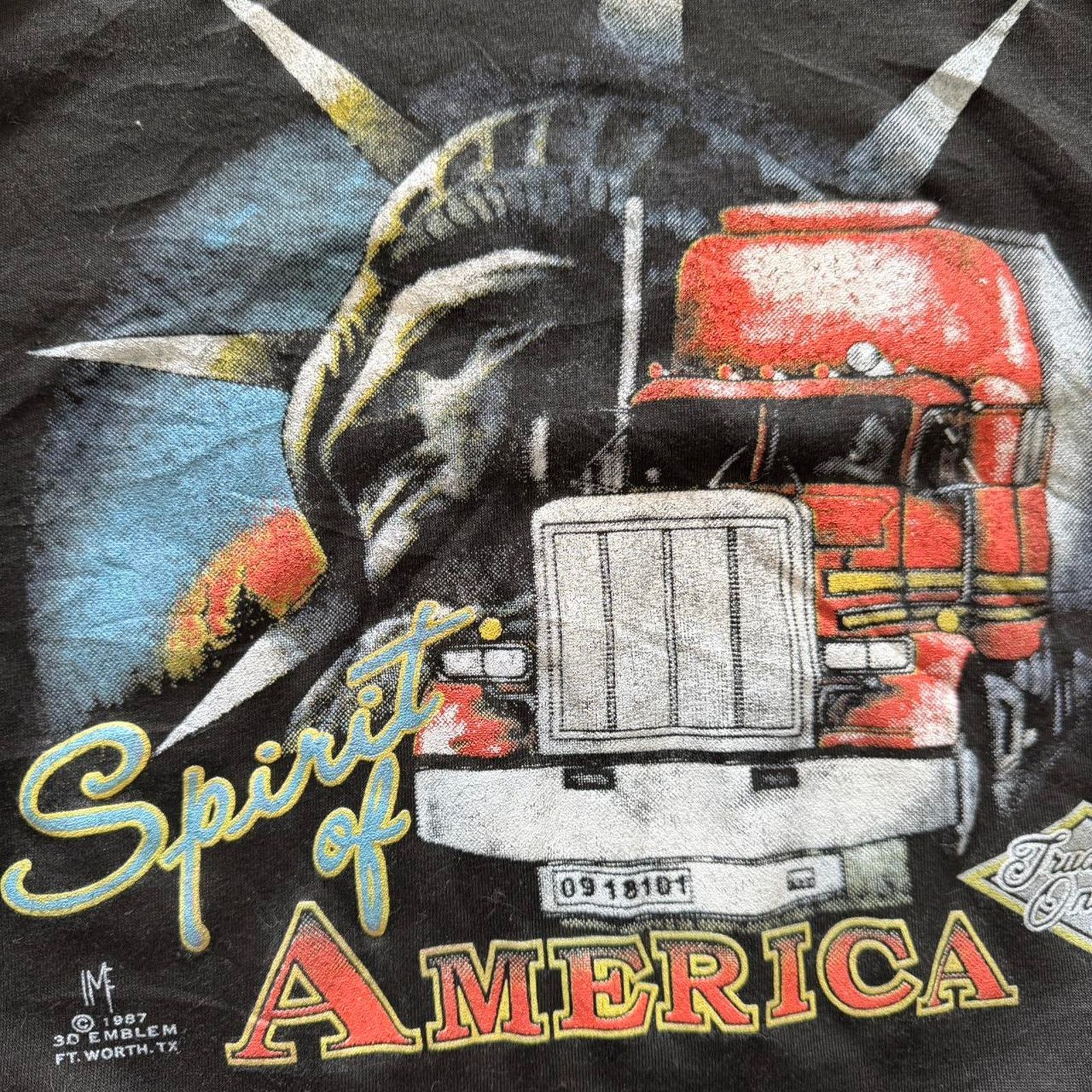 Vintage 1987 Vintage 3D Emblem “Truckers Only – Spirit Of America” Size US M / EU 48-50 / 2 - 3 Thumbnail