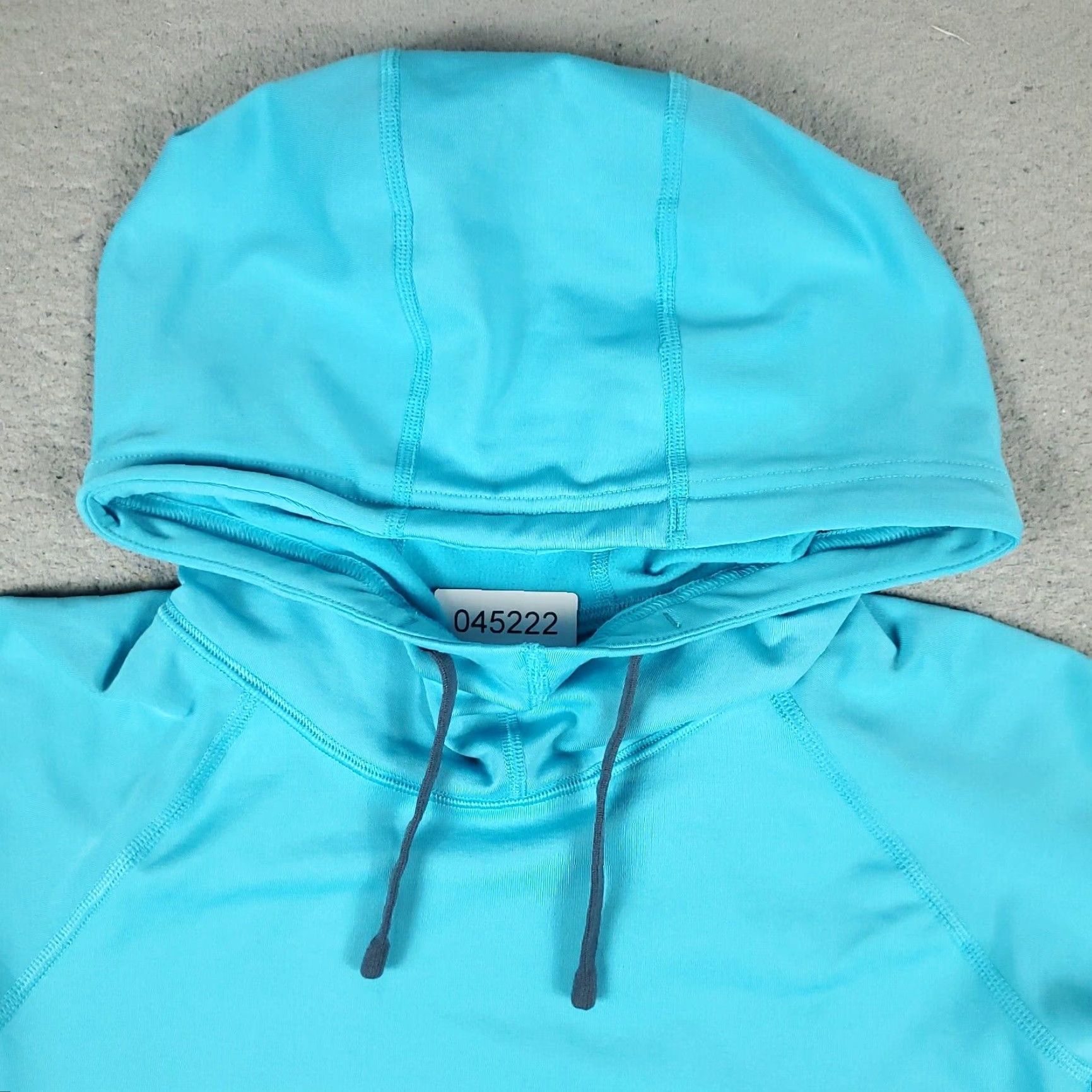 Nike Nike Women's Small Blue Pullover Hoodie Sweatshirt Casual Activewear Slim Fit Swoosh Logo Size S / US 4 / IT 40 - 2 Thumbnail