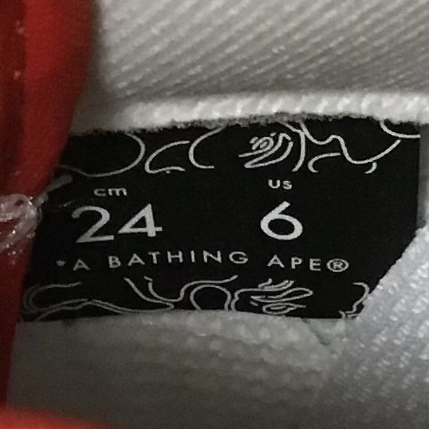 Bape × Nigo 2010 SANRIO HELLO KITTY MILO BAPE STA sneakers APE NIGO Size US 6 / EU 39 - 11 Thumbnail
