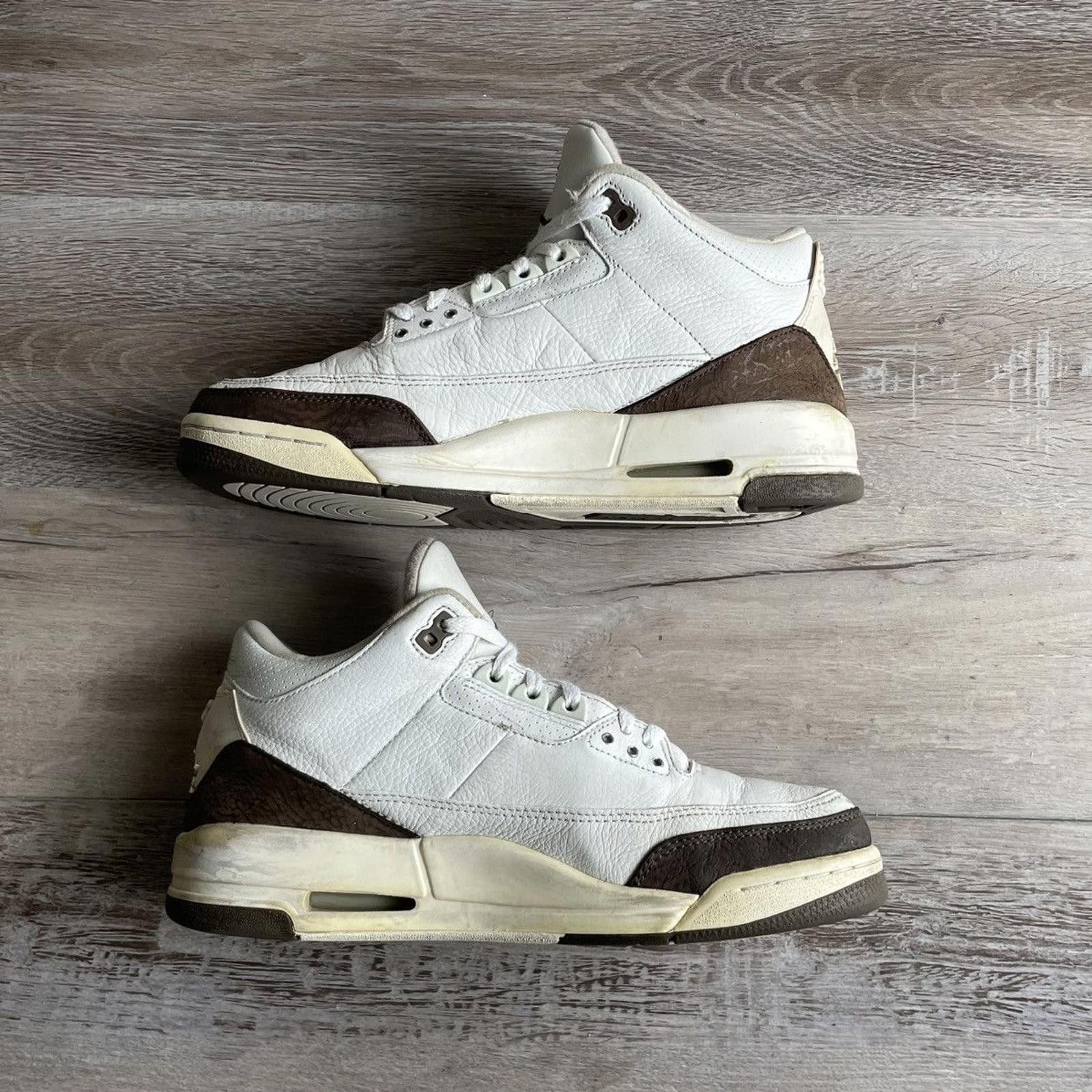 Jordan Brand NIKE • JORDAN 3 OG "2001 White/Dark Mocha" (11M) Size US 11 / EU 44 - 3 Thumbnail
