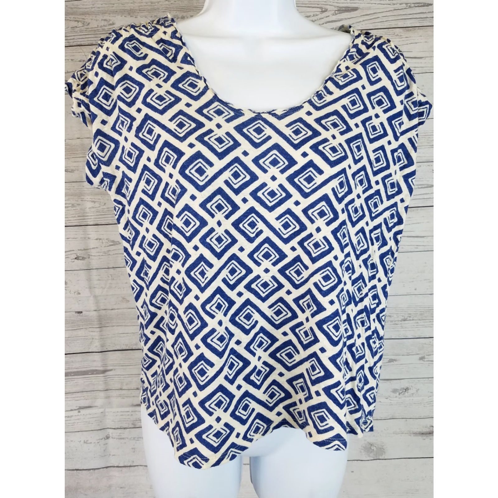 Lucky Brand Lucky Brand Womens Top Geometric Blue Short Sleeve M Size M / US 6-8 / IT 42-44 - 2 Thumbnail