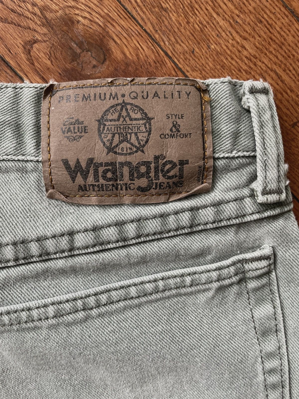Wrangler Vintage Wrangler Denim Shorts Size US 30 / EU 46 - 4 Thumbnail