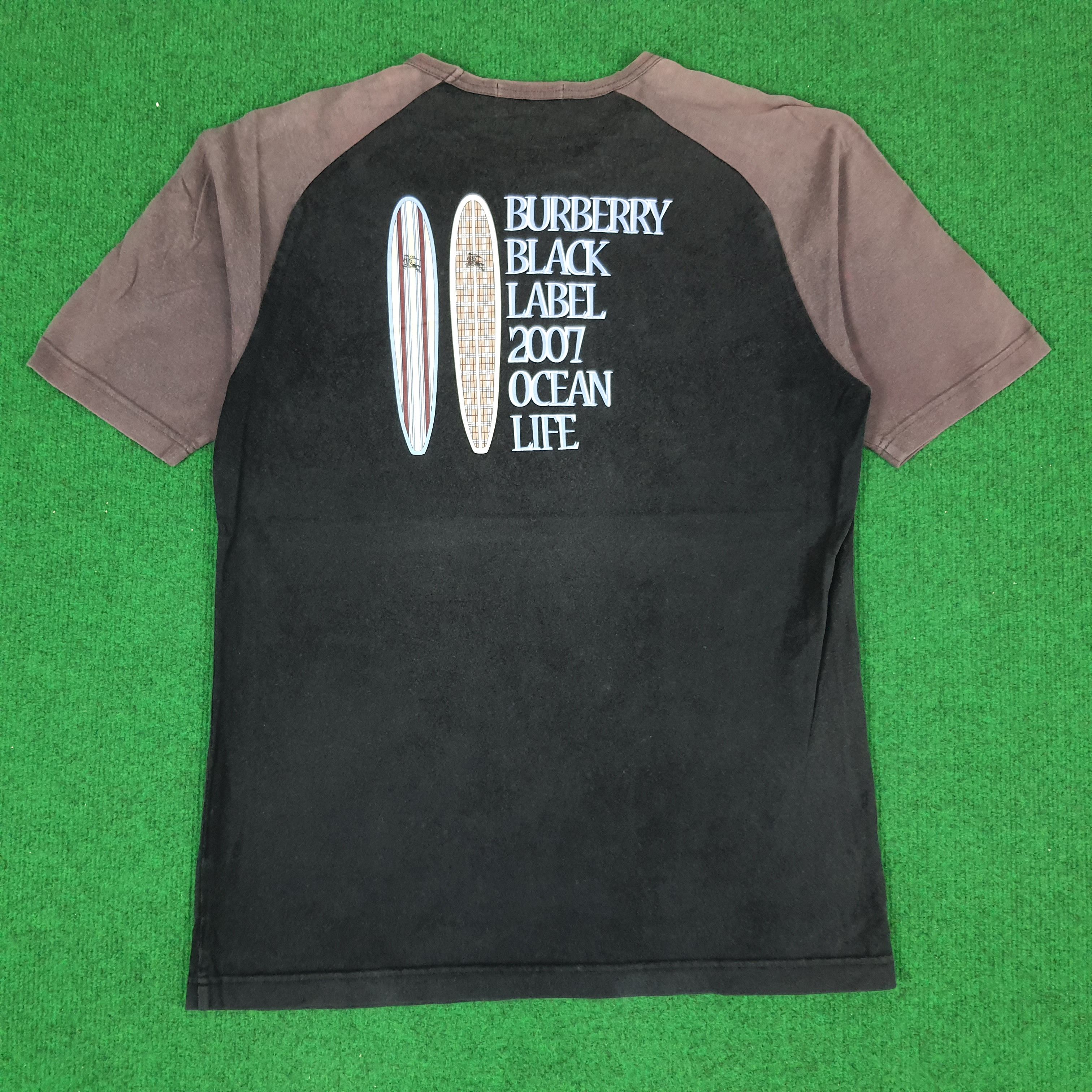 Burberry × Vintage Vintage Burberry Black Label Surfboard Nova Check T-shirt Size M / US 6-8 / IT 42-44 - 1 Thumbnail