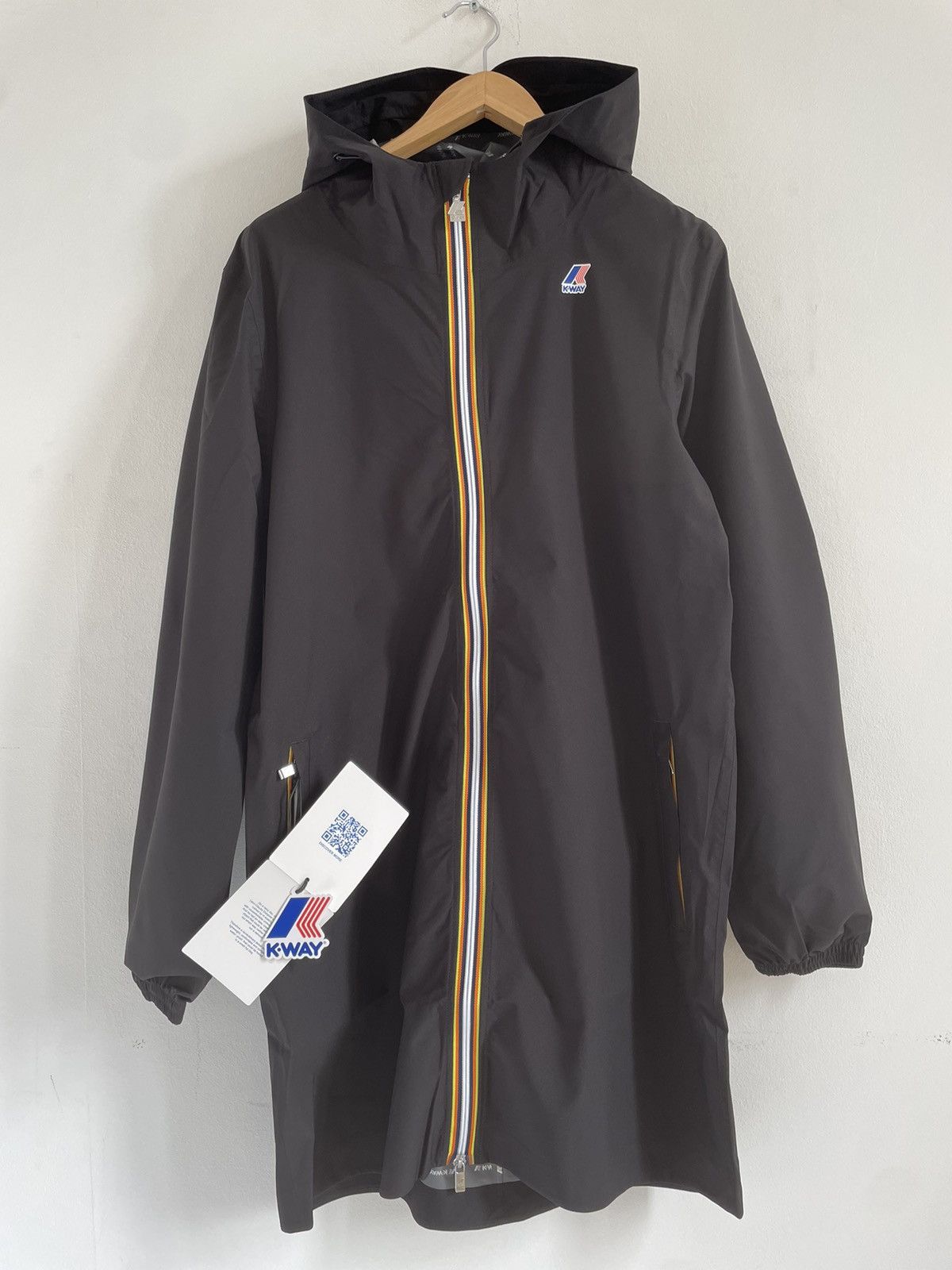 K-Way K-way parka waterproof model Thomas Size M Matte Black Size US S / EU 44-46 / 1 - 3 Thumbnail