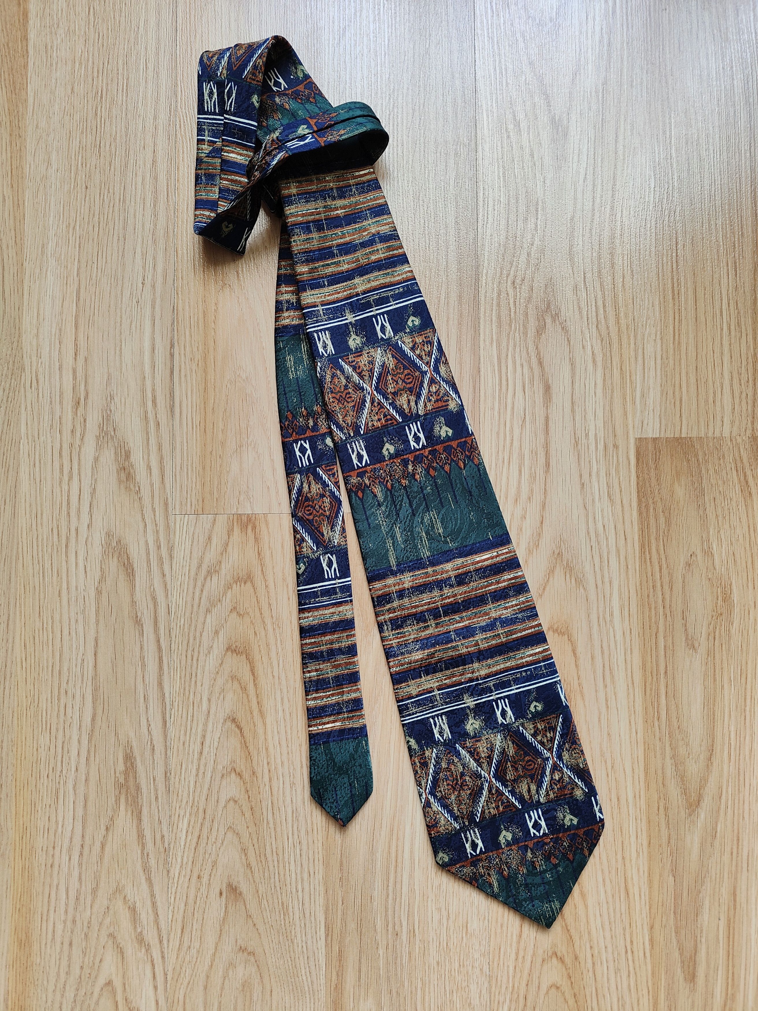 Hardy Amies Vintage Hardy Amies Tie Silk Italy Tie Hardy Amies Size ONE SIZE - 1 Thumbnail