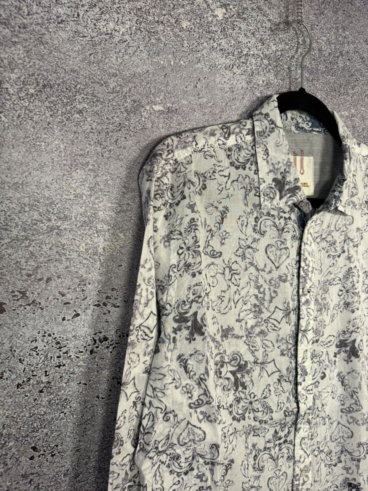 Diesel × Diesel Black Gold × Vintage Vintage Diesel Rare Abstract Light Weight Mens Button Shirt Size US L / EU 52-54 / 3 - 5 Thumbnail
