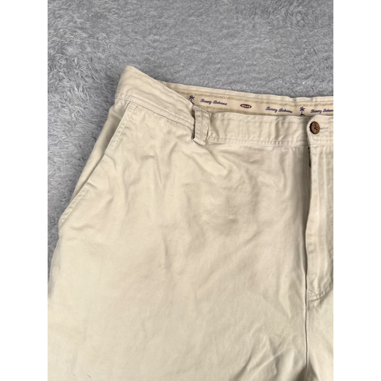 Tommy Bahama Tommy Bahama Shorts Mens 40 Chino Khaki Beige Relax Flat Front Zip Pocket Casual Beach Size US 40 / EU 56 - 4 Thumbnail