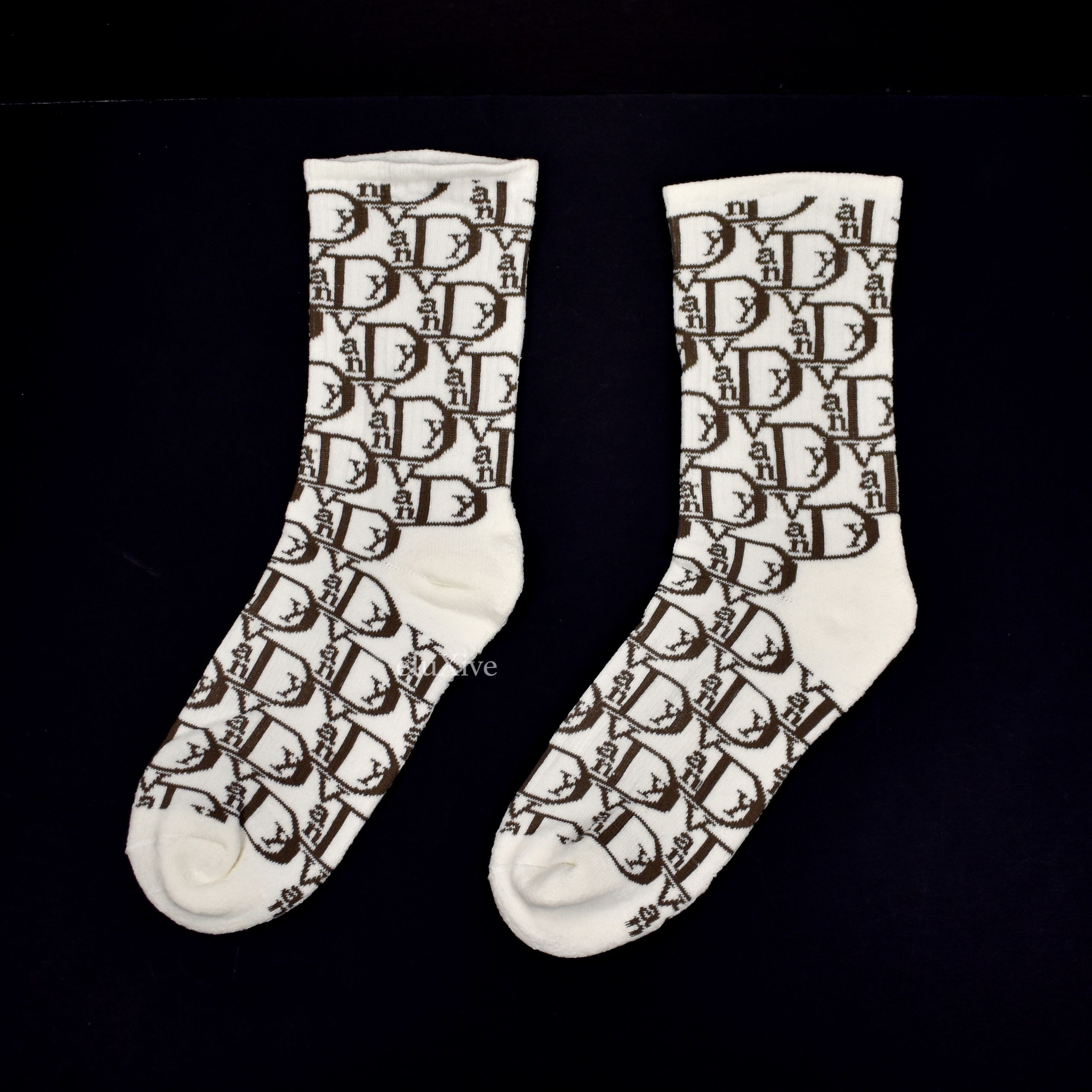 Vandy The Pink Vandy Vior Monogram Logo Knit Socks White Brown Dior DS Size ONE SIZE - 1 Preview