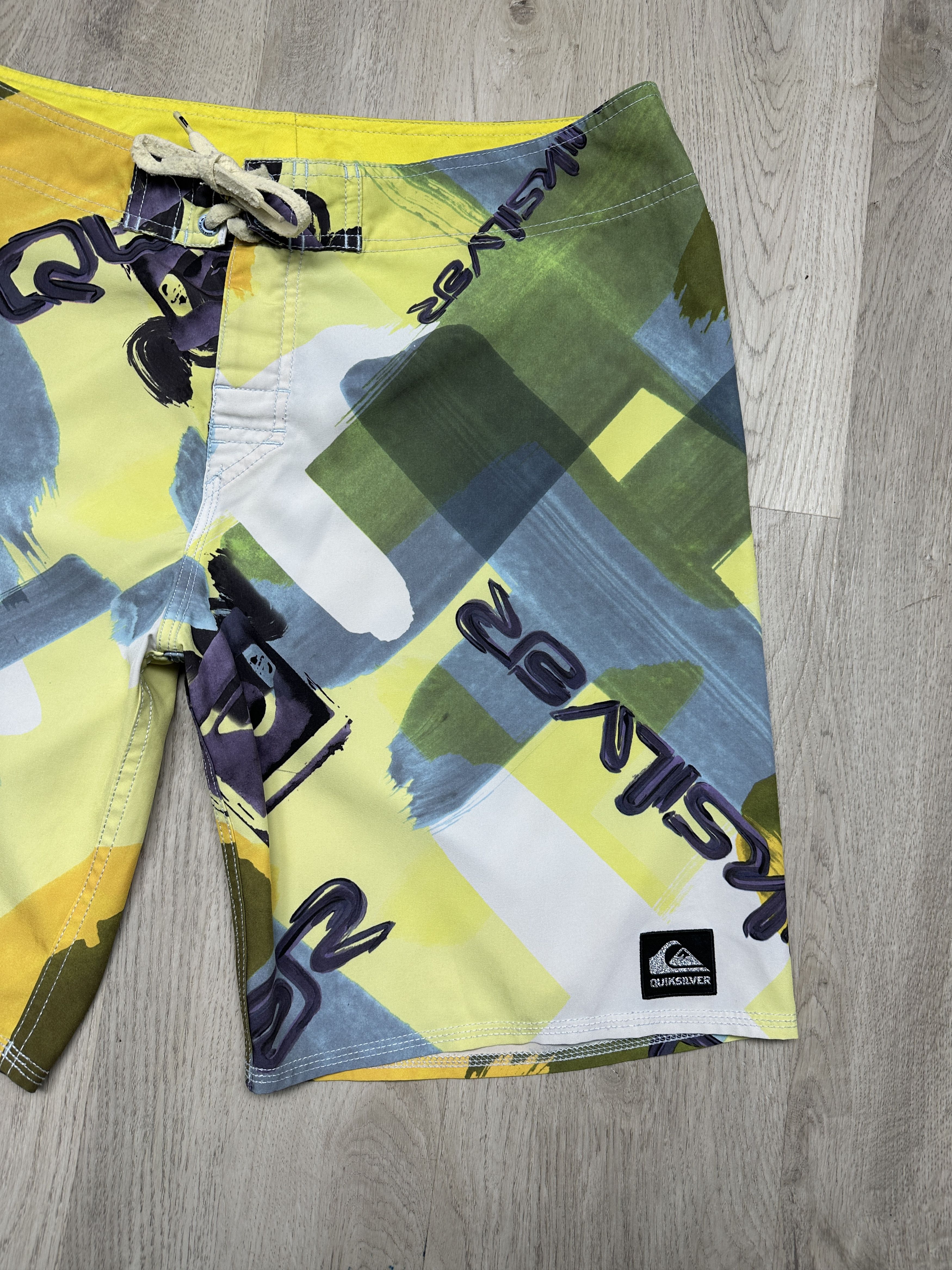 Quiksilver Quicksilver Vintage Mens Nylon Swimming Shorts Surf style Size US 36 / EU 52 - 3 Thumbnail