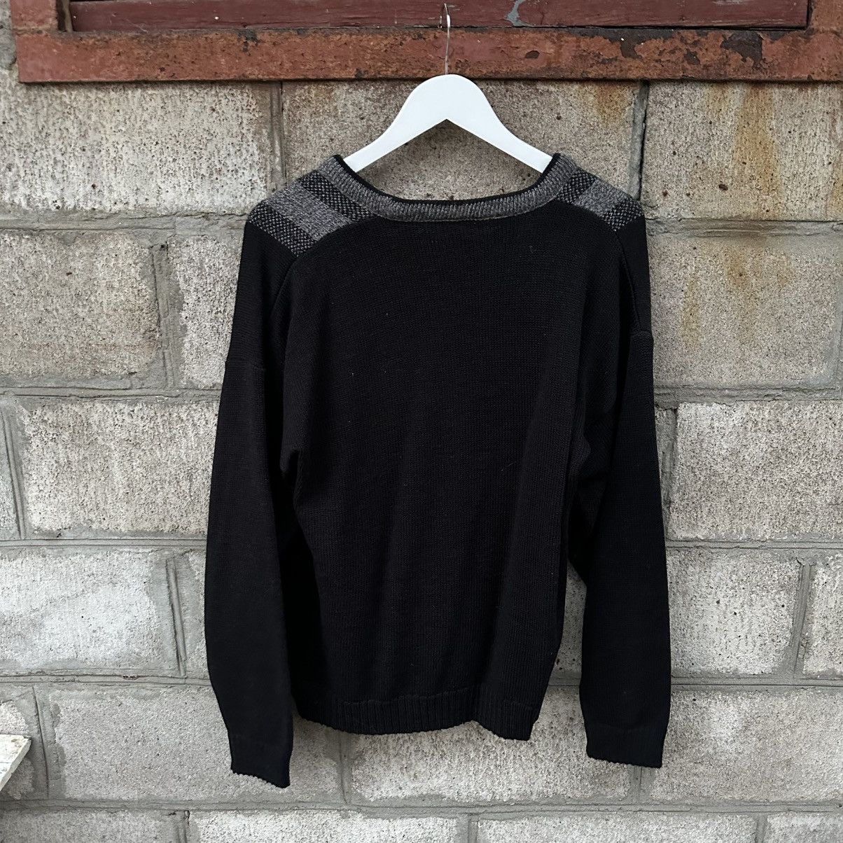 Aran Isles Knitwear Vintage Greenwods V Neck Abstractive Knit Sweater Size M Y2K Size US M / EU 48-50 / 2 - 2 Thumbnail