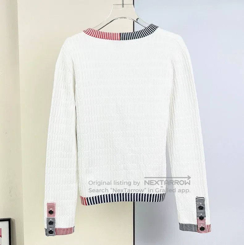 Chanel Chanel 19P two-colour lace knitted cardigan coat Size XS / US 0-2 / IT 36-38 - 2 Thumbnail