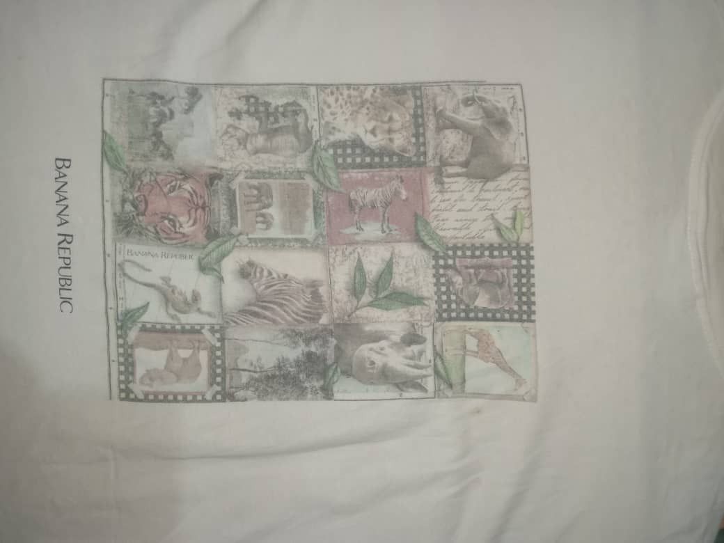 Vintage Vintage 90’s Banana Republic USA Tshirt single stich Size US L / EU 52-54 / 3 - 6 Thumbnail