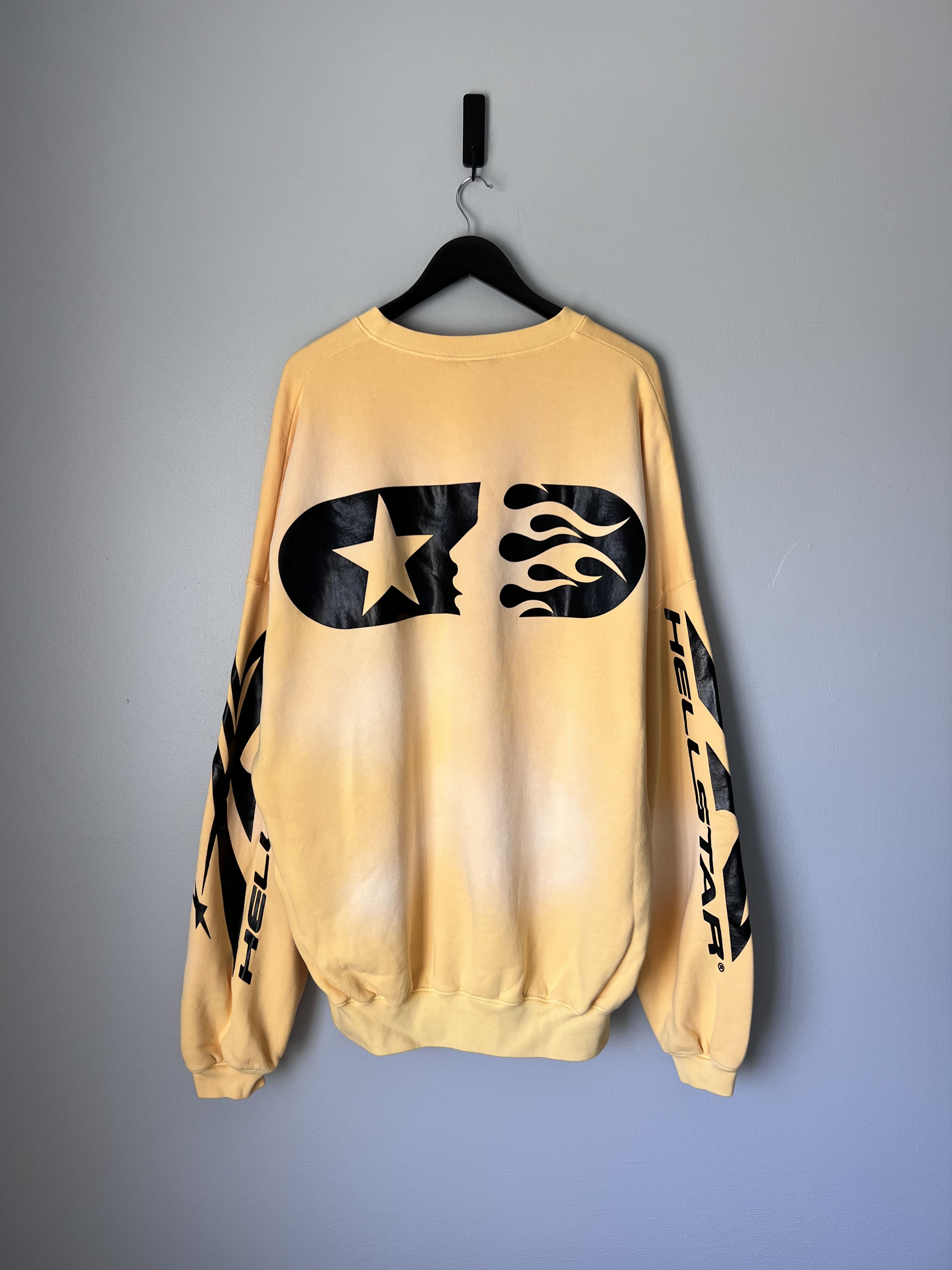 HELLSTAR Hellstar Sports Crewneck Sweatshirt in Yellow | Grailed