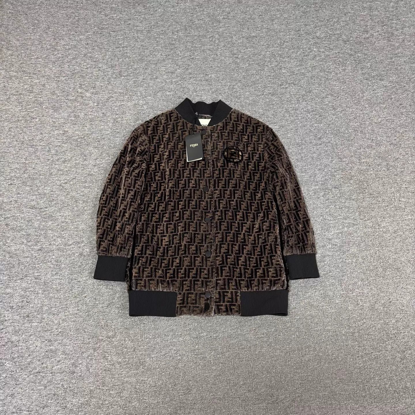 Fendi Fendi brown FF print velvet baseball jacket 38 Size XS / US 0-2 / IT 36-38 - 1 Thumbnail