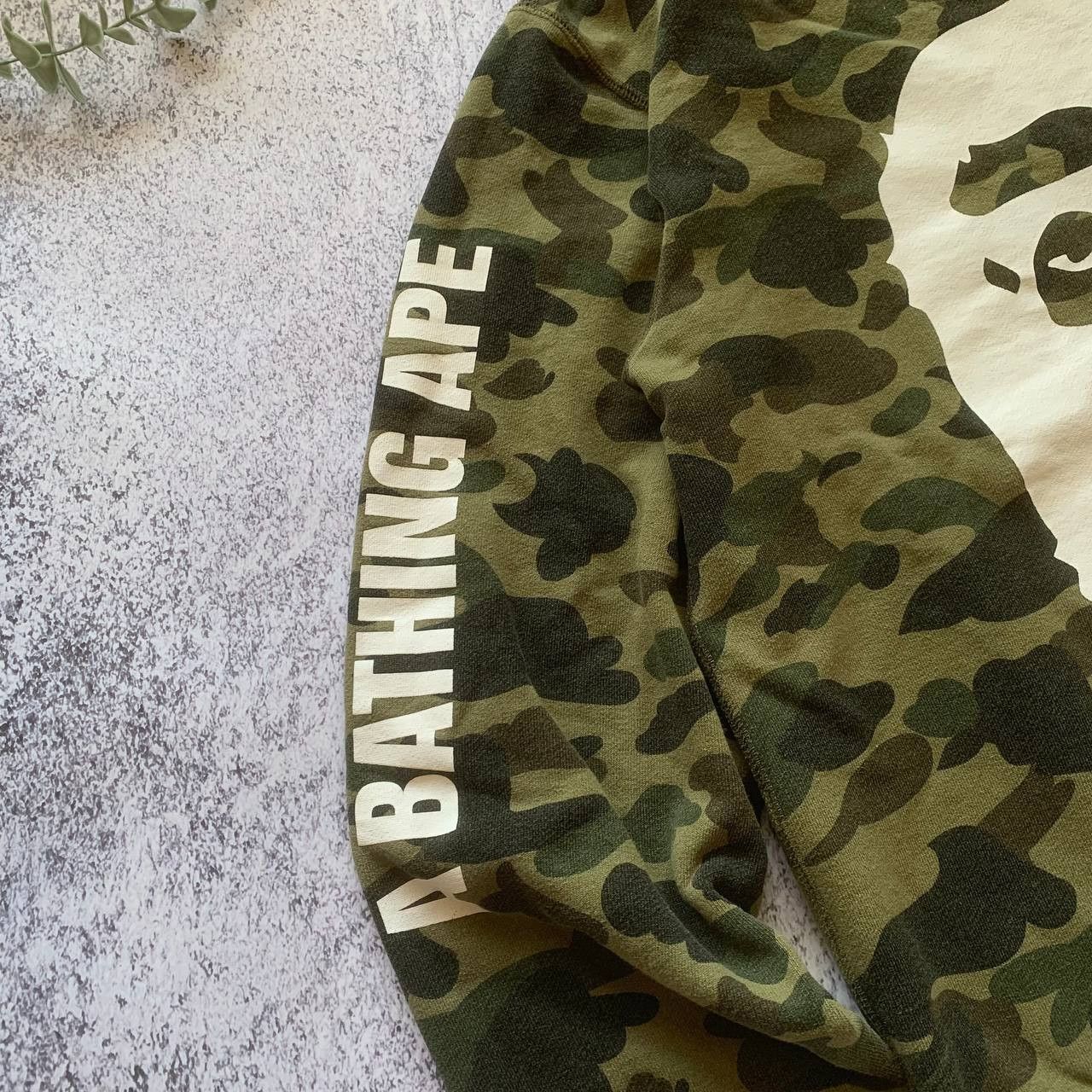 Bape A Bathing Ape Sweatshirt Long Sleeve Size US L / EU 52-54 / 3 - 7 Thumbnail