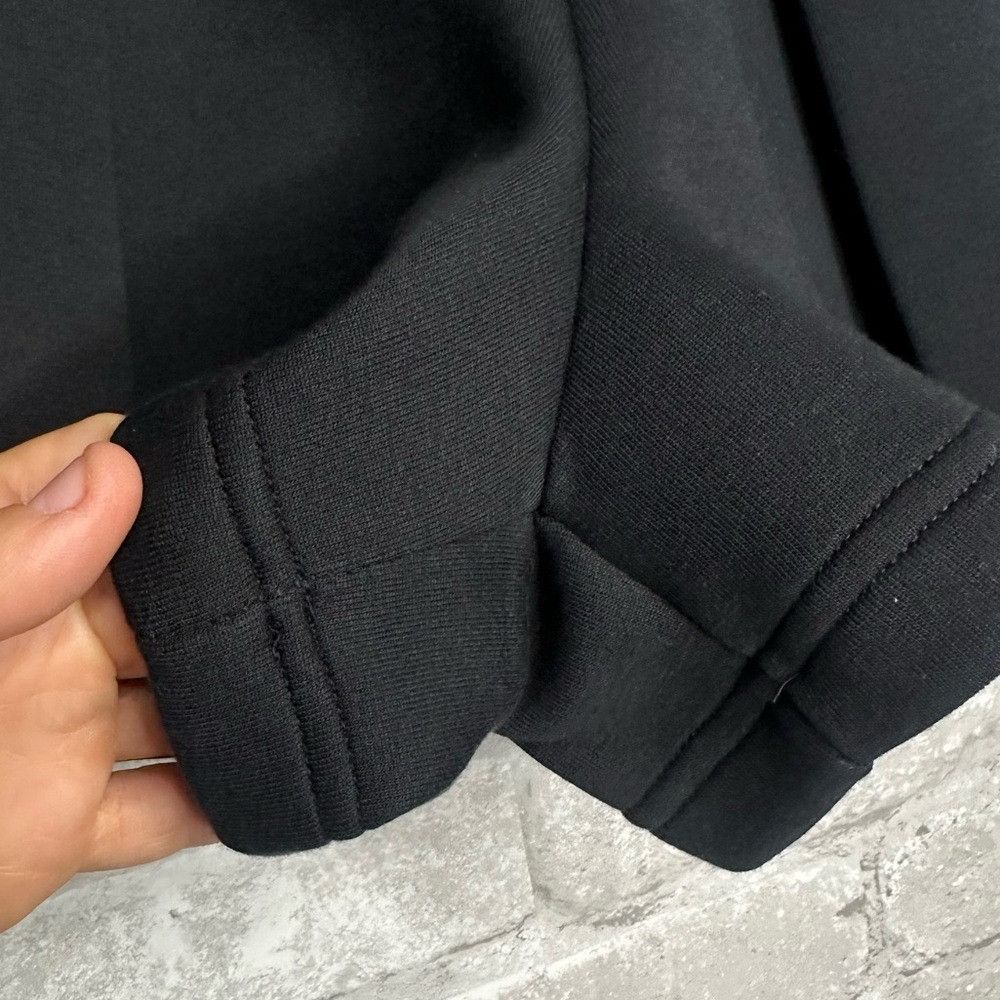 Nike Nike Women's Tech Fleece High Waisted 3” Pleated Shorts NWT Size 38" / US 16 / IT 52 - 3 Thumbnail