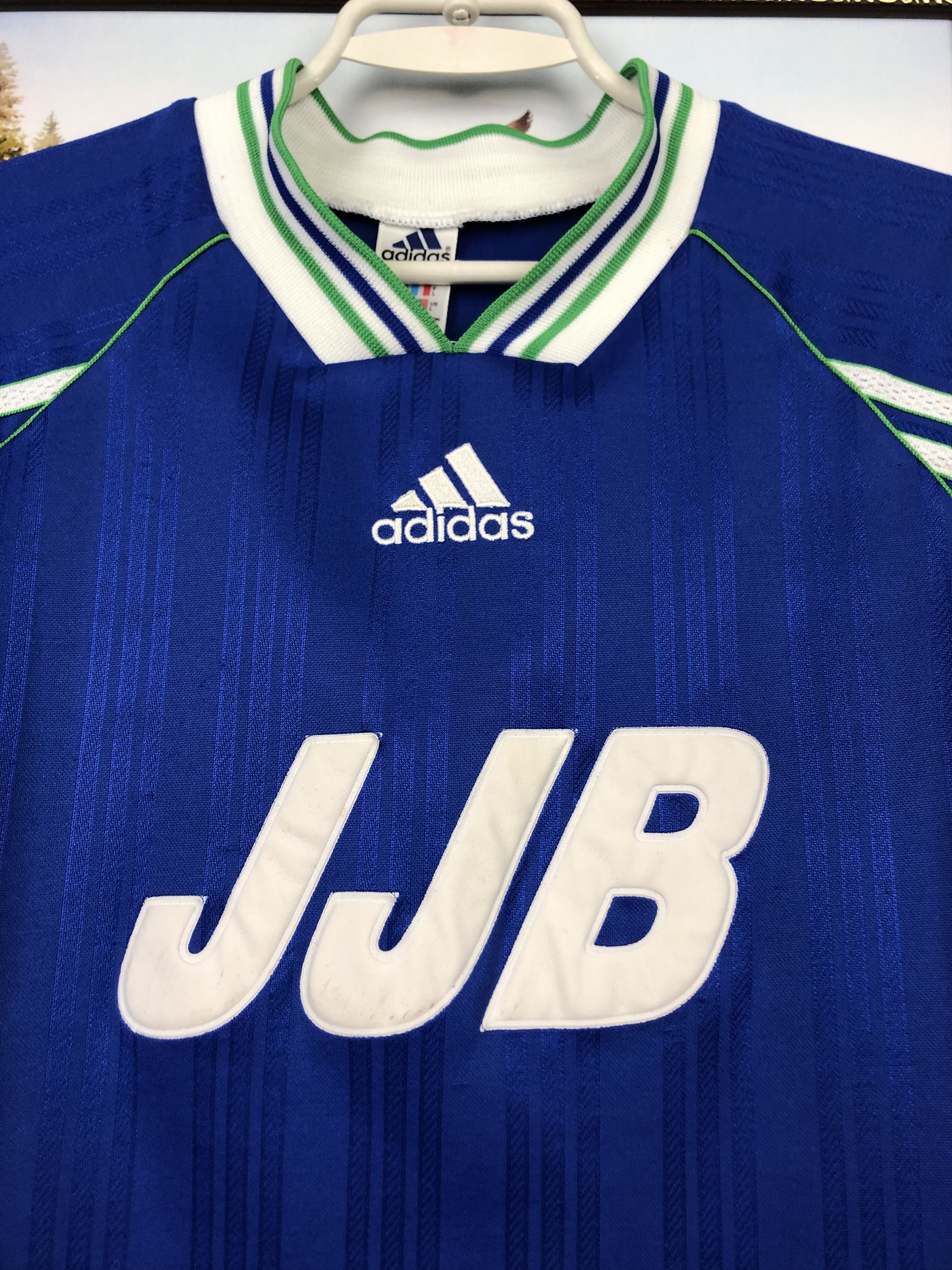 Adidas Vintage Adidas Wigan Athletic Template Shirt Soccer Jersey Size US L / EU 52-54 / 3 - 3 Thumbnail