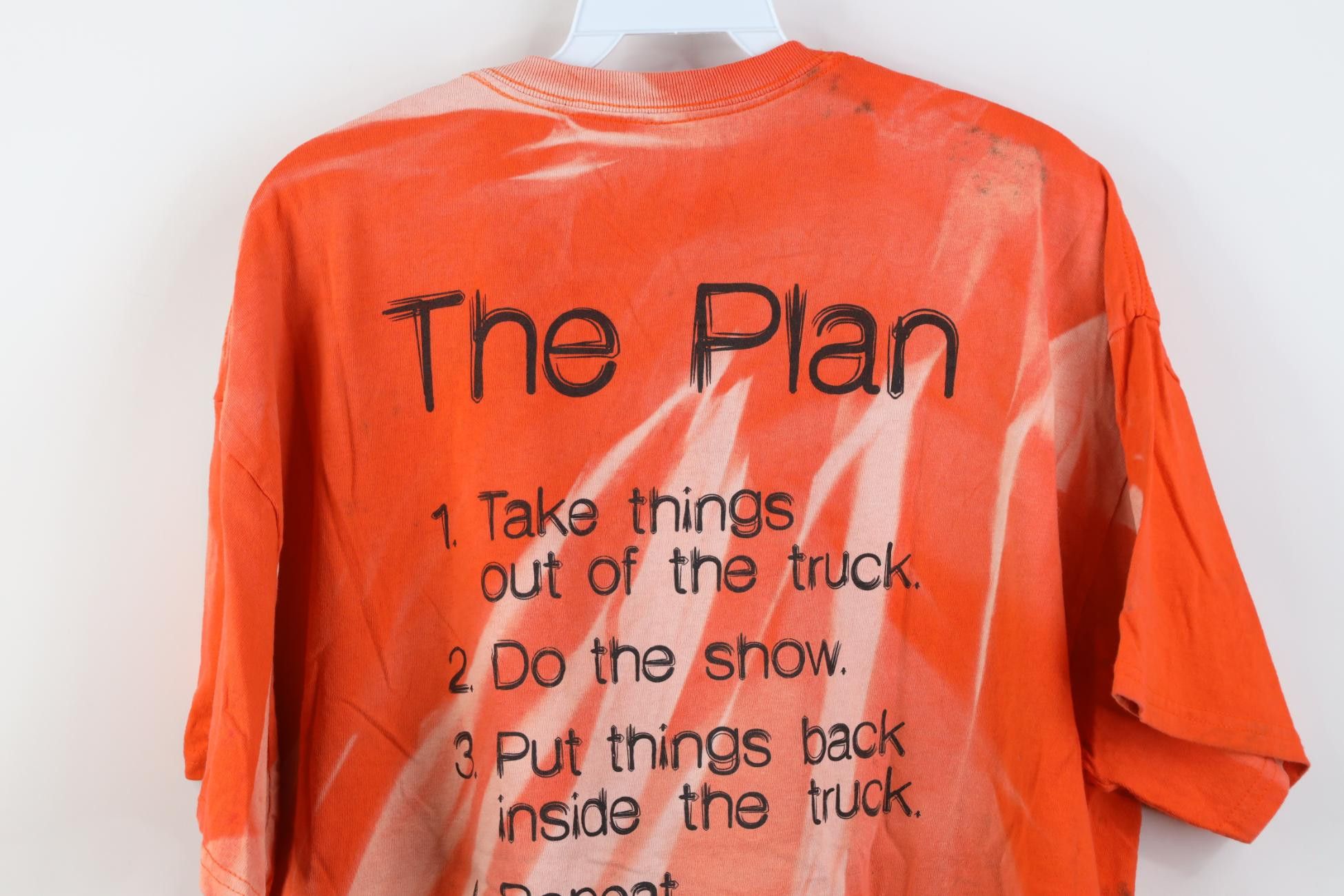 Vintage Vintage Y2K Cirque du Soleil Arena Tour Crew T-Shirt Orange Size US XL / EU 56 / 4 - 17 Thumbnail