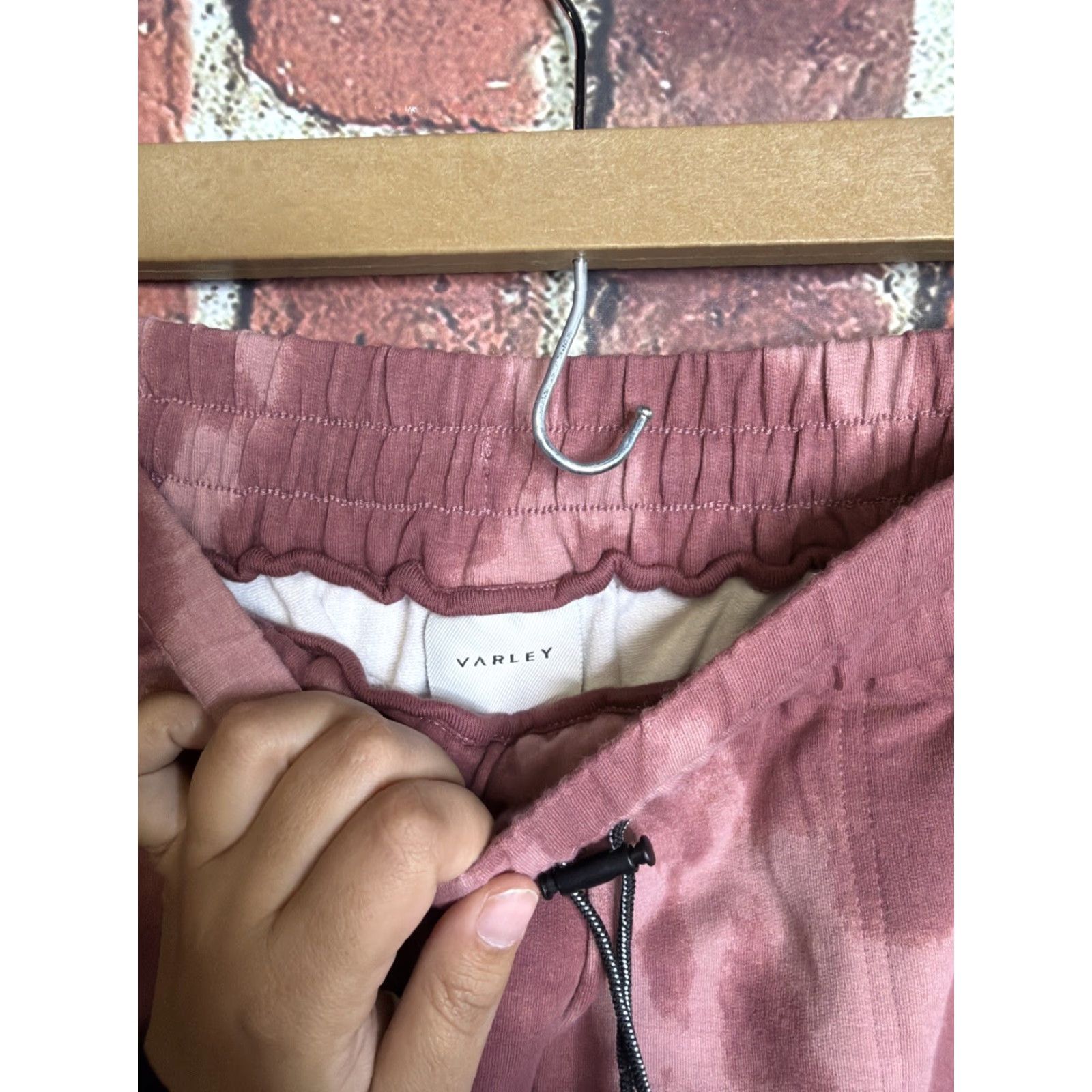 Varley VINTAGE Varley Nevada Sweatpants in Deep Rose Tie Dye Joggers XS Size 26" / US 2 / IT 38 - 2 Thumbnail