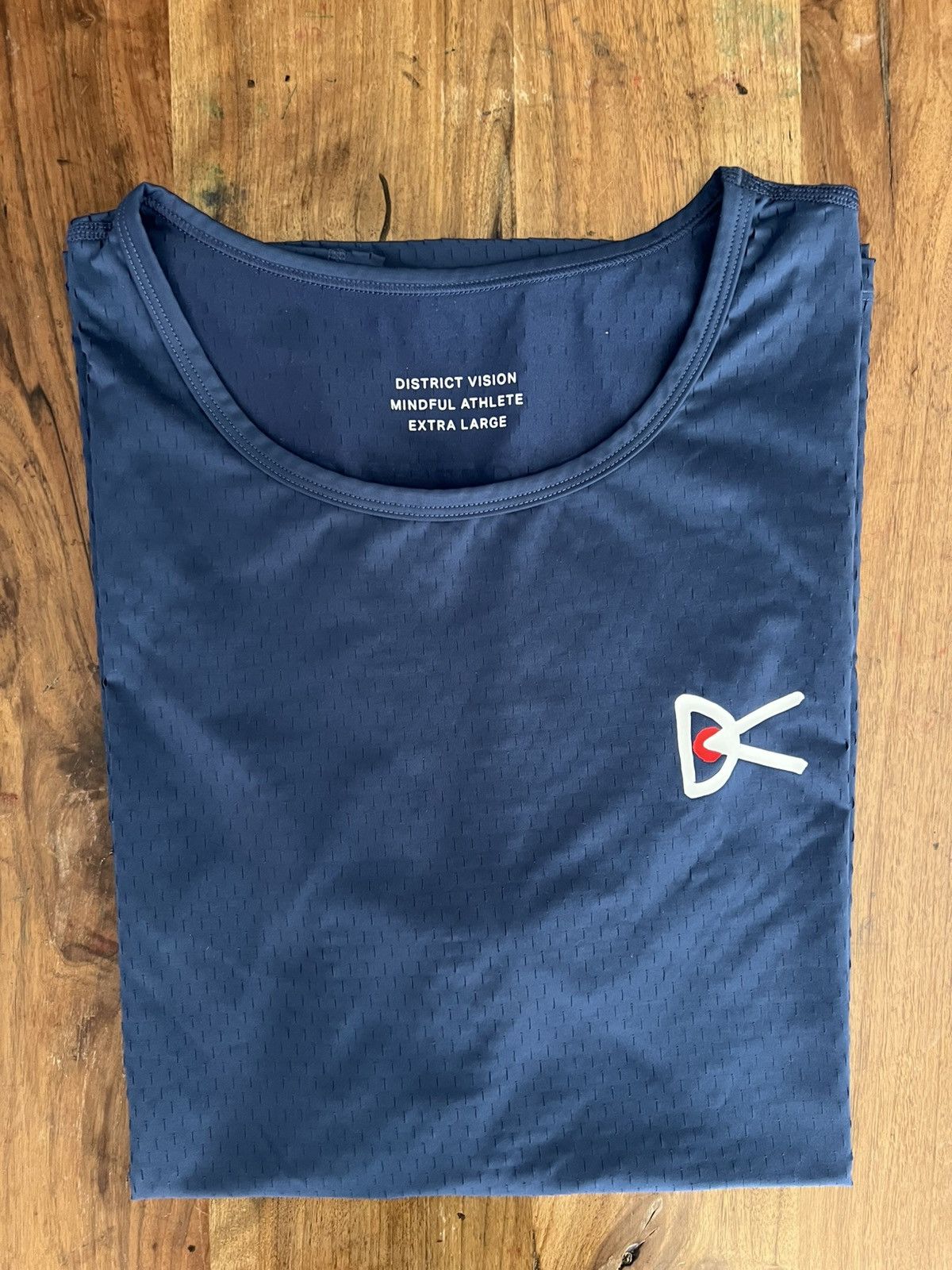 District Vision District Vision mesh singlet Size US XL / EU 56 / 4 - 1 Thumbnail