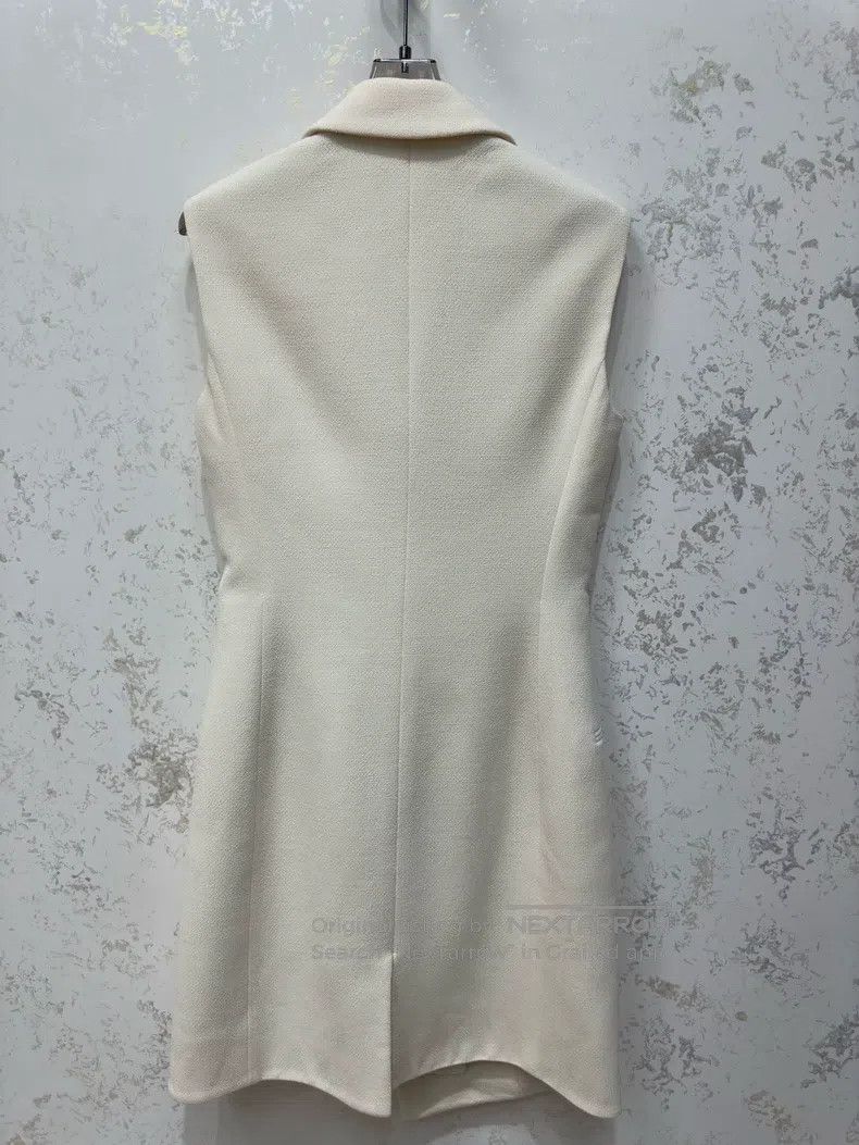 Dior Dior Beige wool vest skirt Size XXS / US 00 / IT 34 - 2 Thumbnail