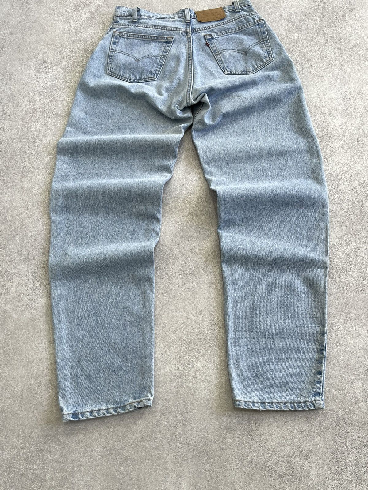 Levi's 90's Levi's 560 Loose Fit Tapered Leg Made In USA Jeans Size US 33 - 13 Thumbnail
