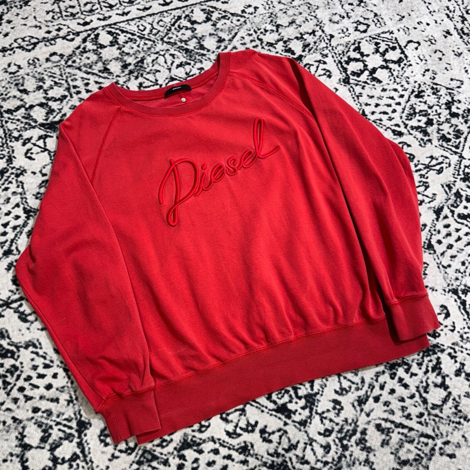 Diesel × Vintage Vintage Diesel Red Cotton Crewneck Size L 90s Spellout Logo Size US L / EU 52-54 / 3 - 3 Thumbnail
