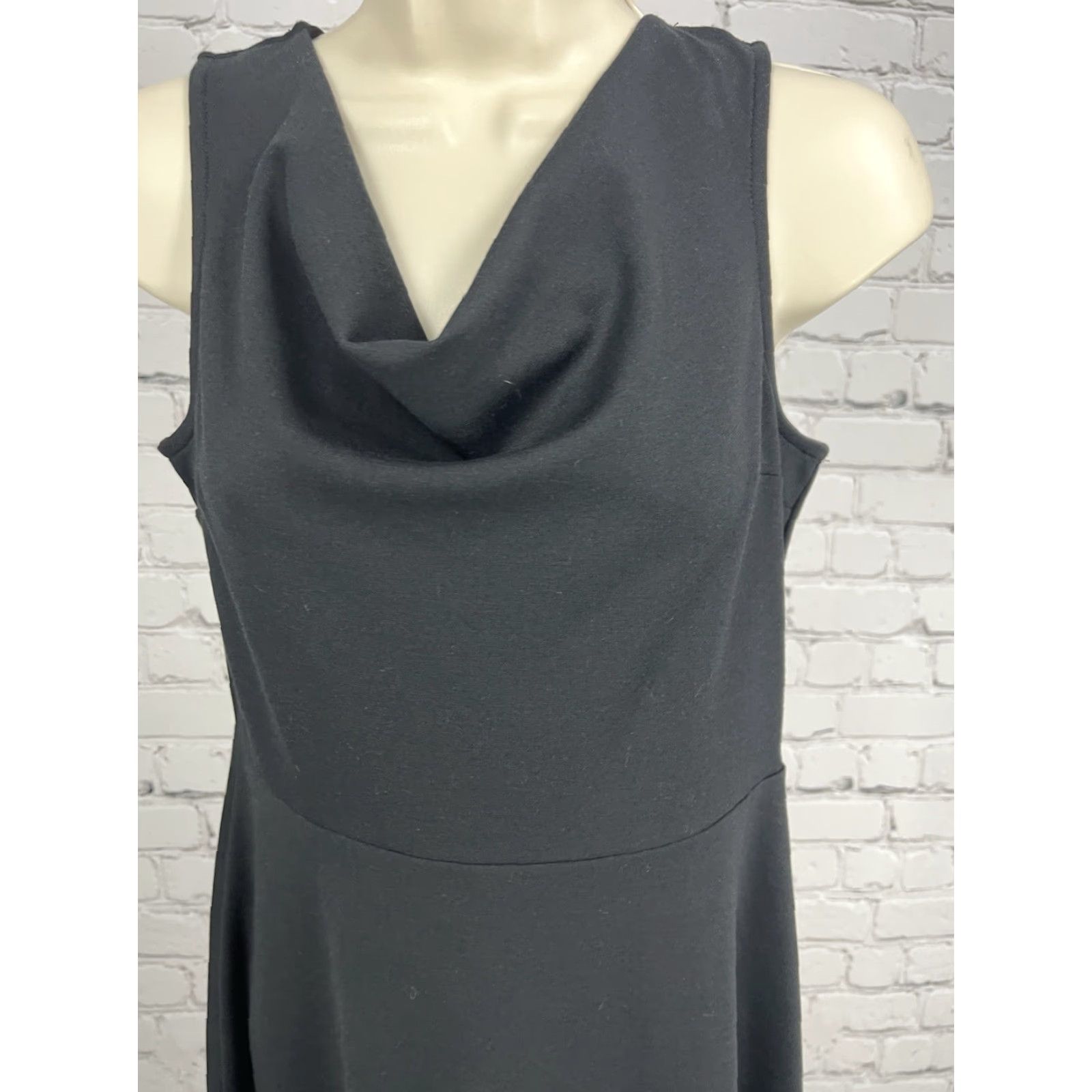 Lands' End Lands’ End Dress Women Black Sleeveless Cowl Neck A-line Casual Midi Unlined XS (2-4) Size XS / US 0-2 / IT 36-38 - 7 Thumbnail