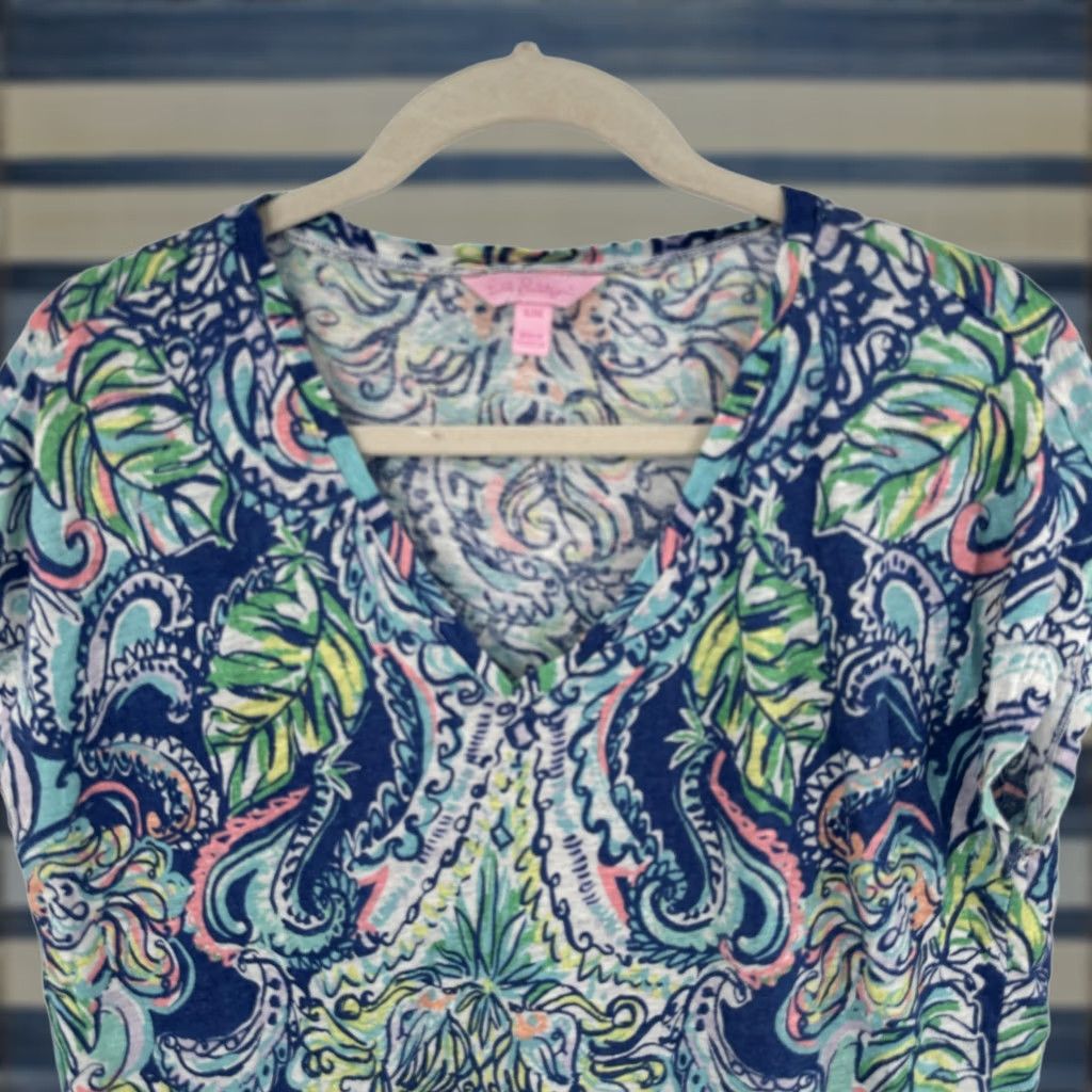 Lilly Pulitzer Lilly Pulitzer Shirt Womens S/M Linen Top Blue Green Leaf Paisley V-Neck Short Sleeve Multicolor Beach Tropical 23659 Mens? Size S / US 4 / IT 40 - 1 Thumbnail